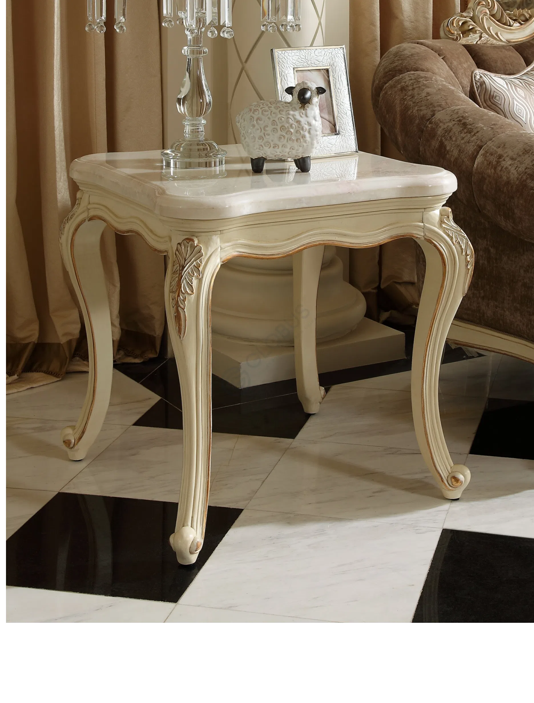 Side table Ostentativus