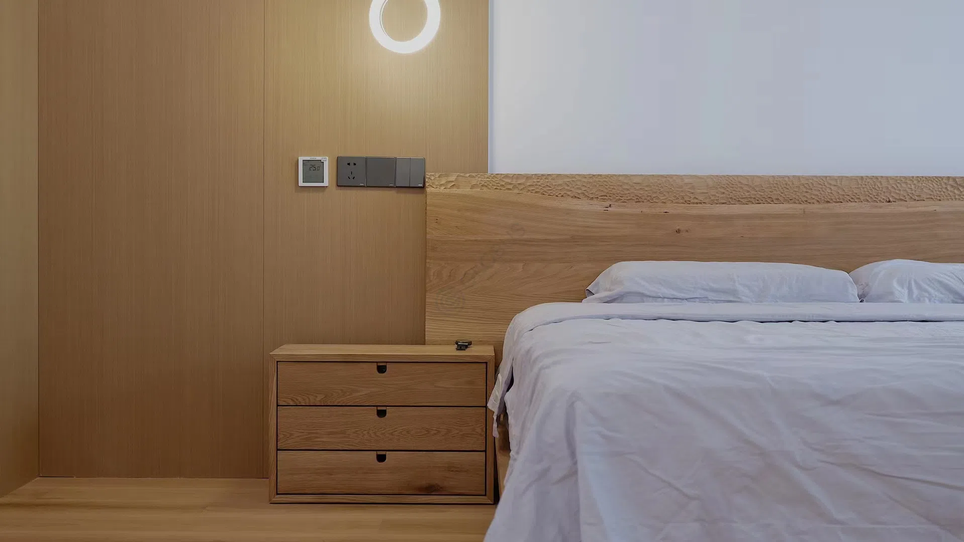 Dresser Happenstance