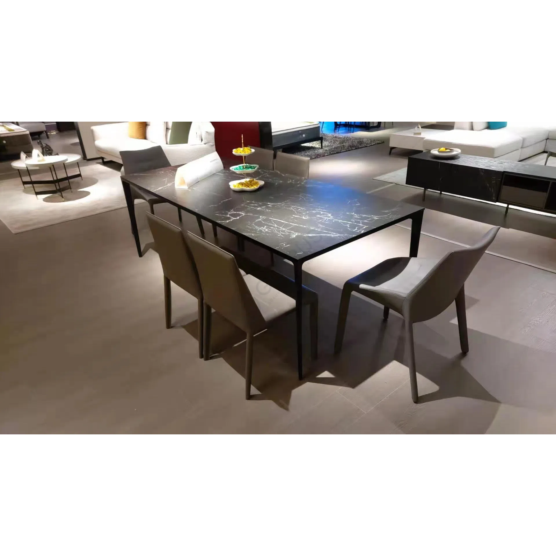 Dining table Ortencio