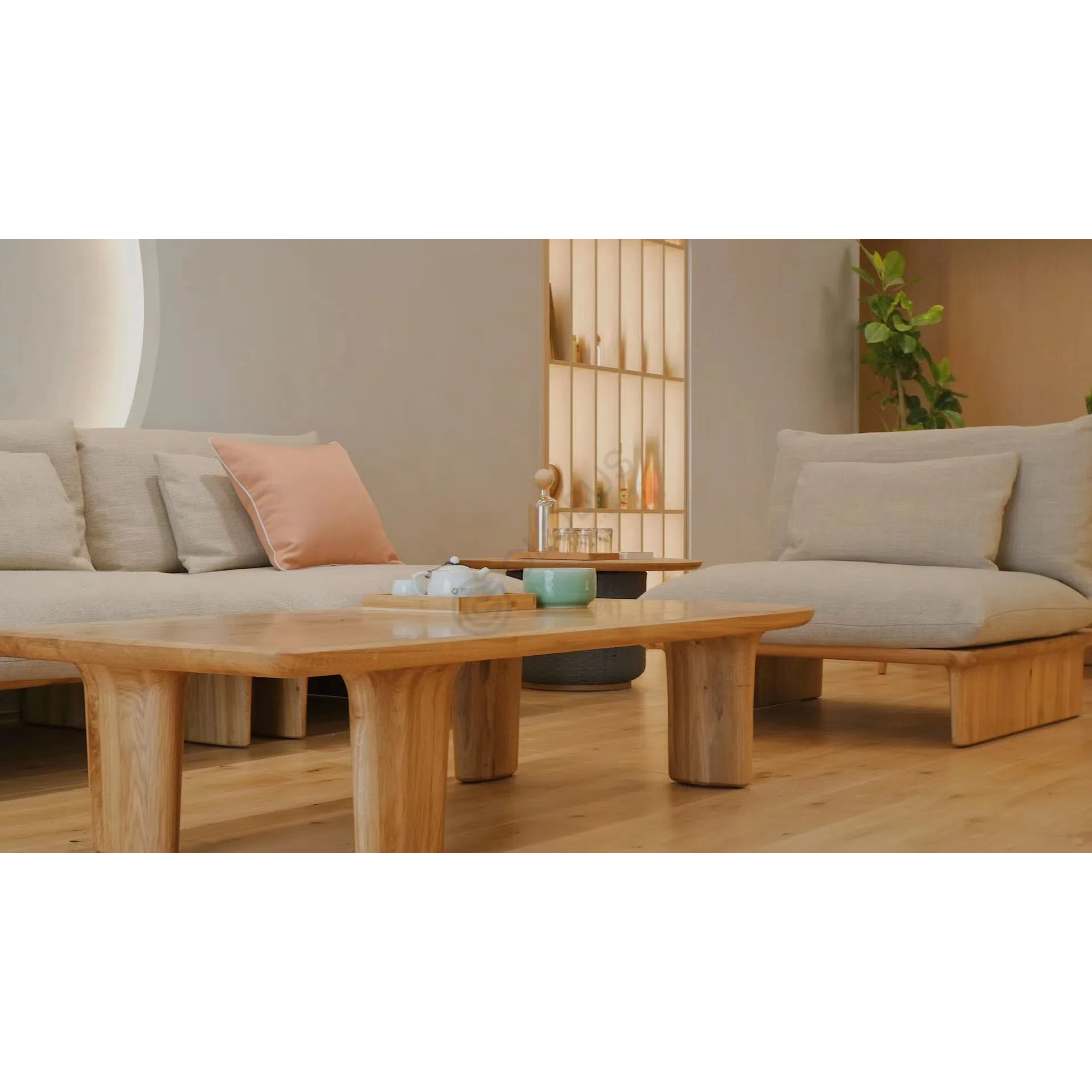 Coffee table Myrrhae