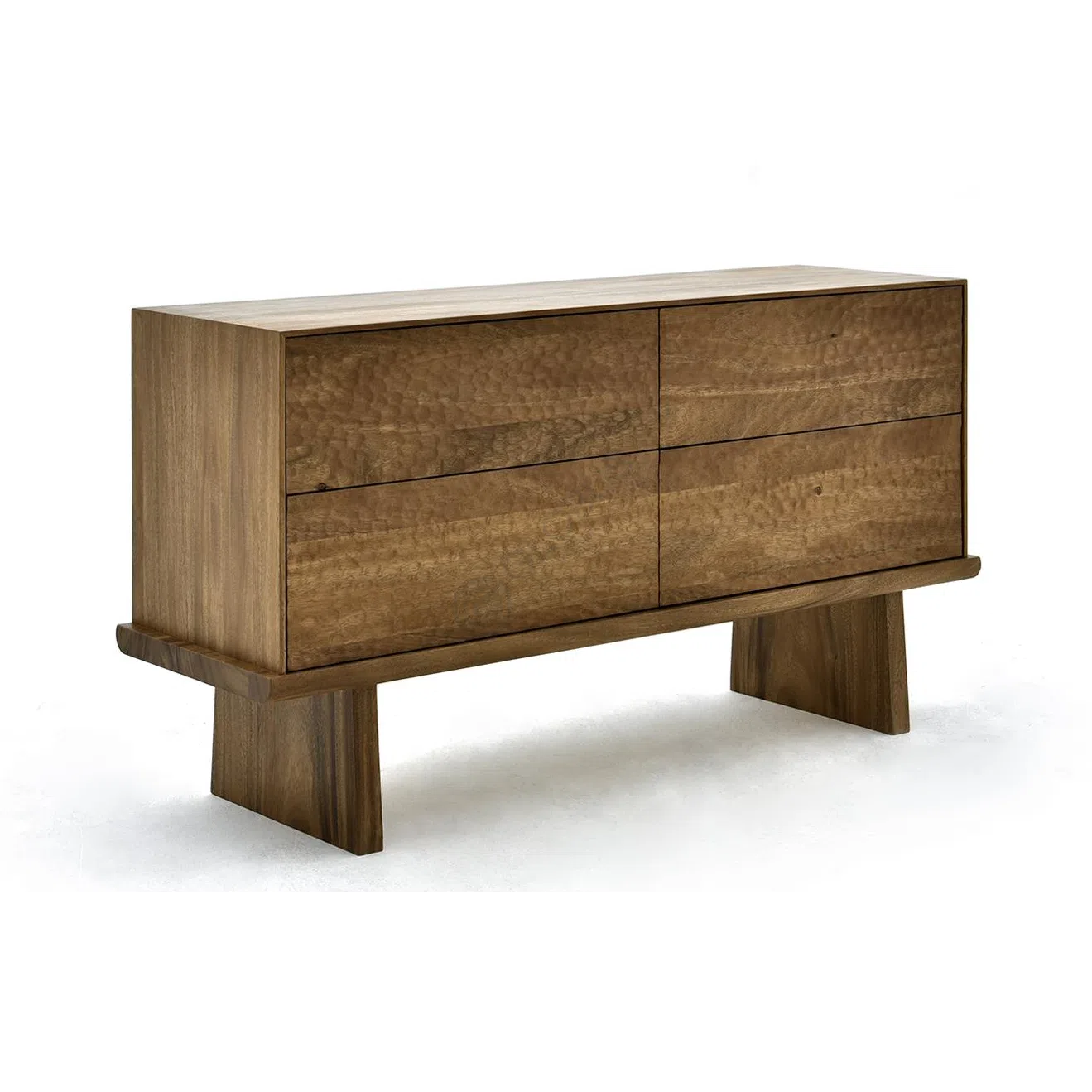 Dresser Karavena