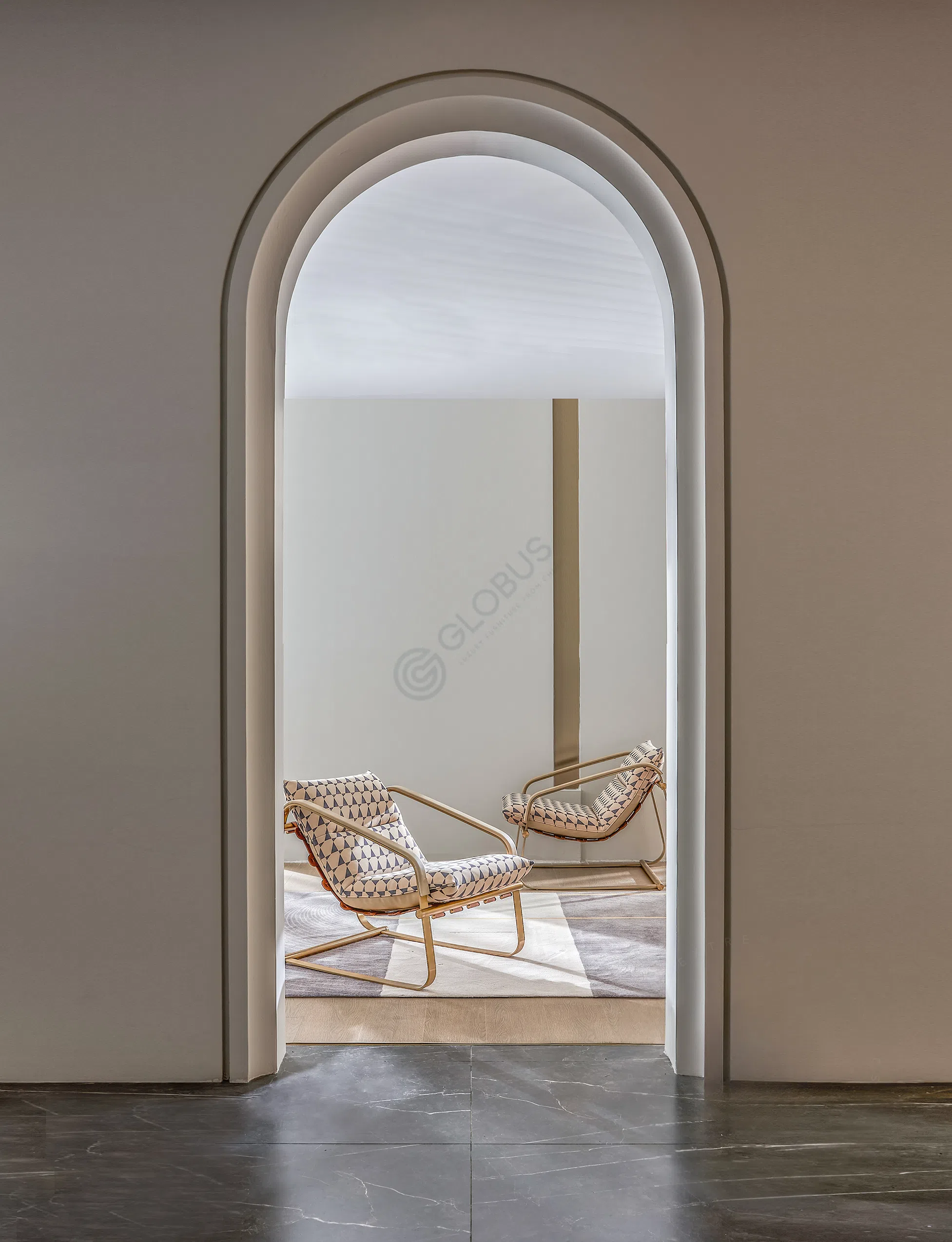 Armchair HESSENTIA Pauline