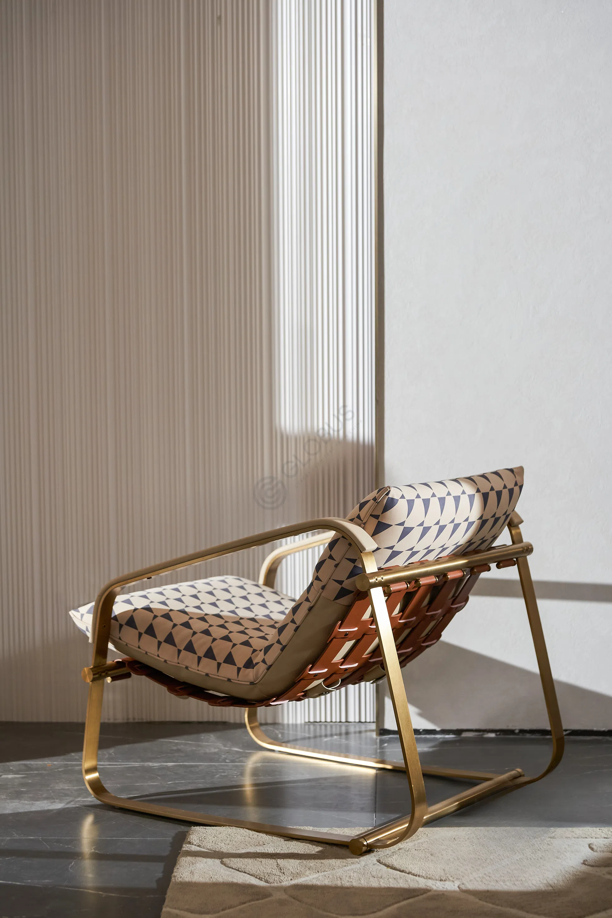 Armchair HESSENTIA Pauline