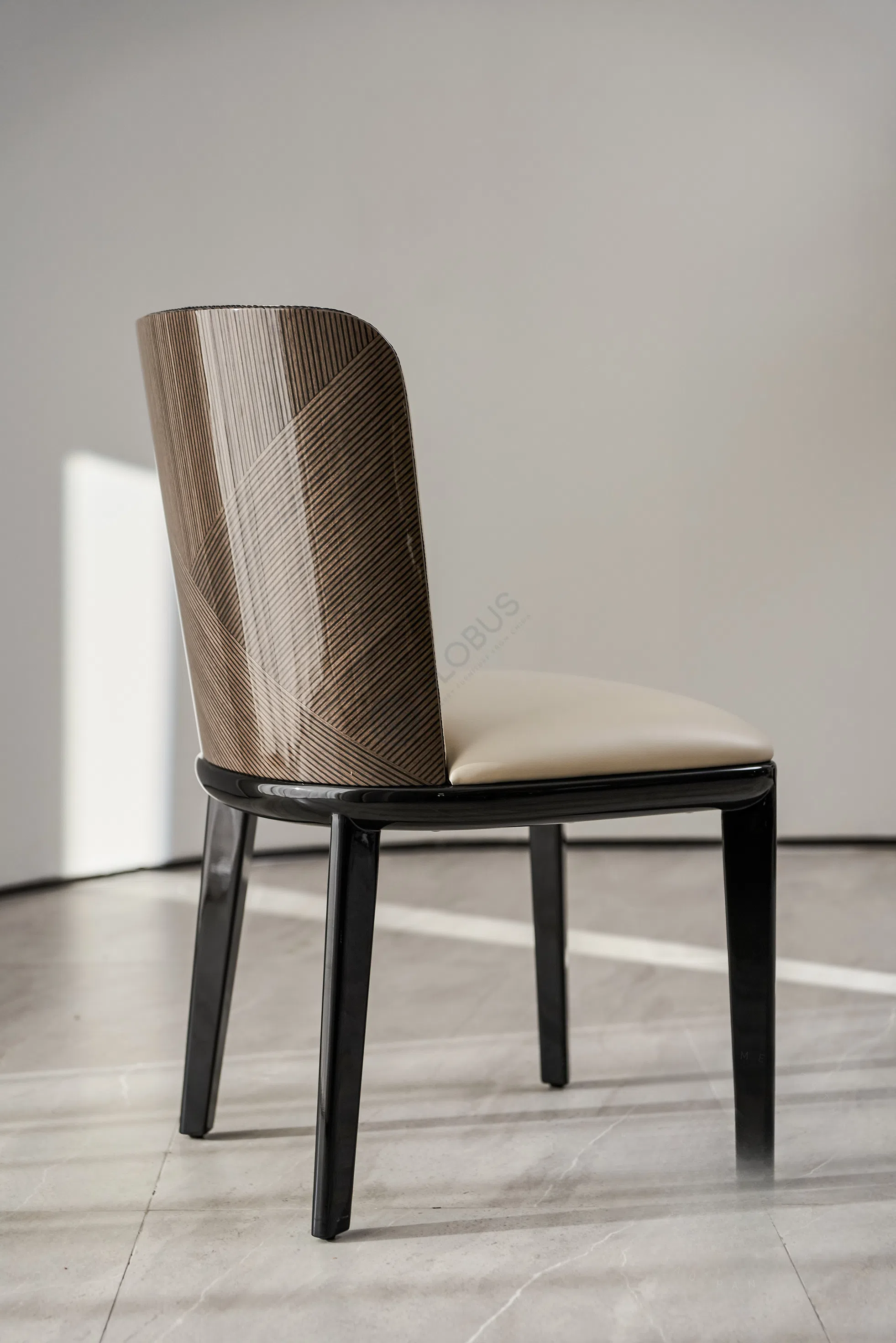 Dining chair Quadrigas