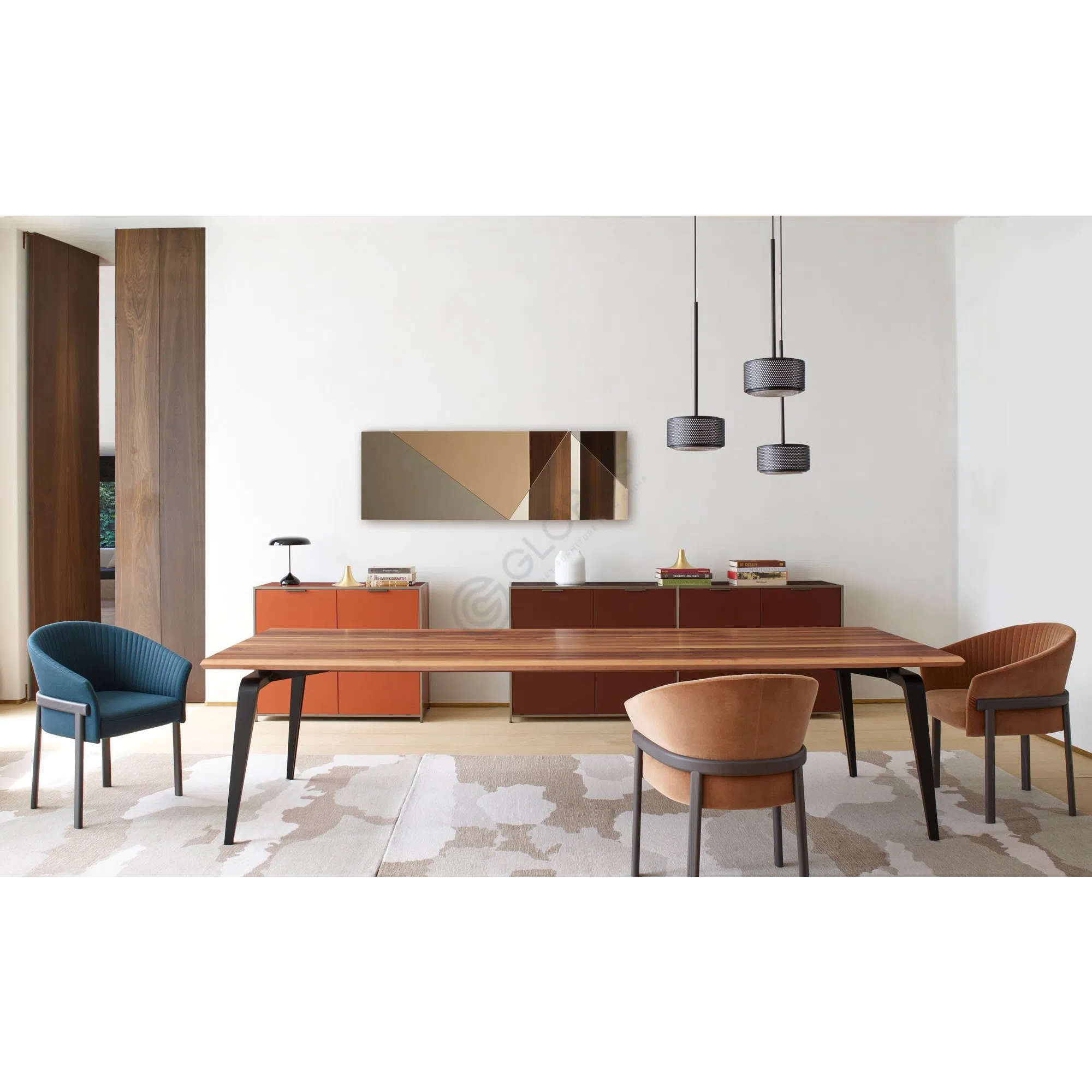 Обеденный стол LIGNE ROSET Odessa