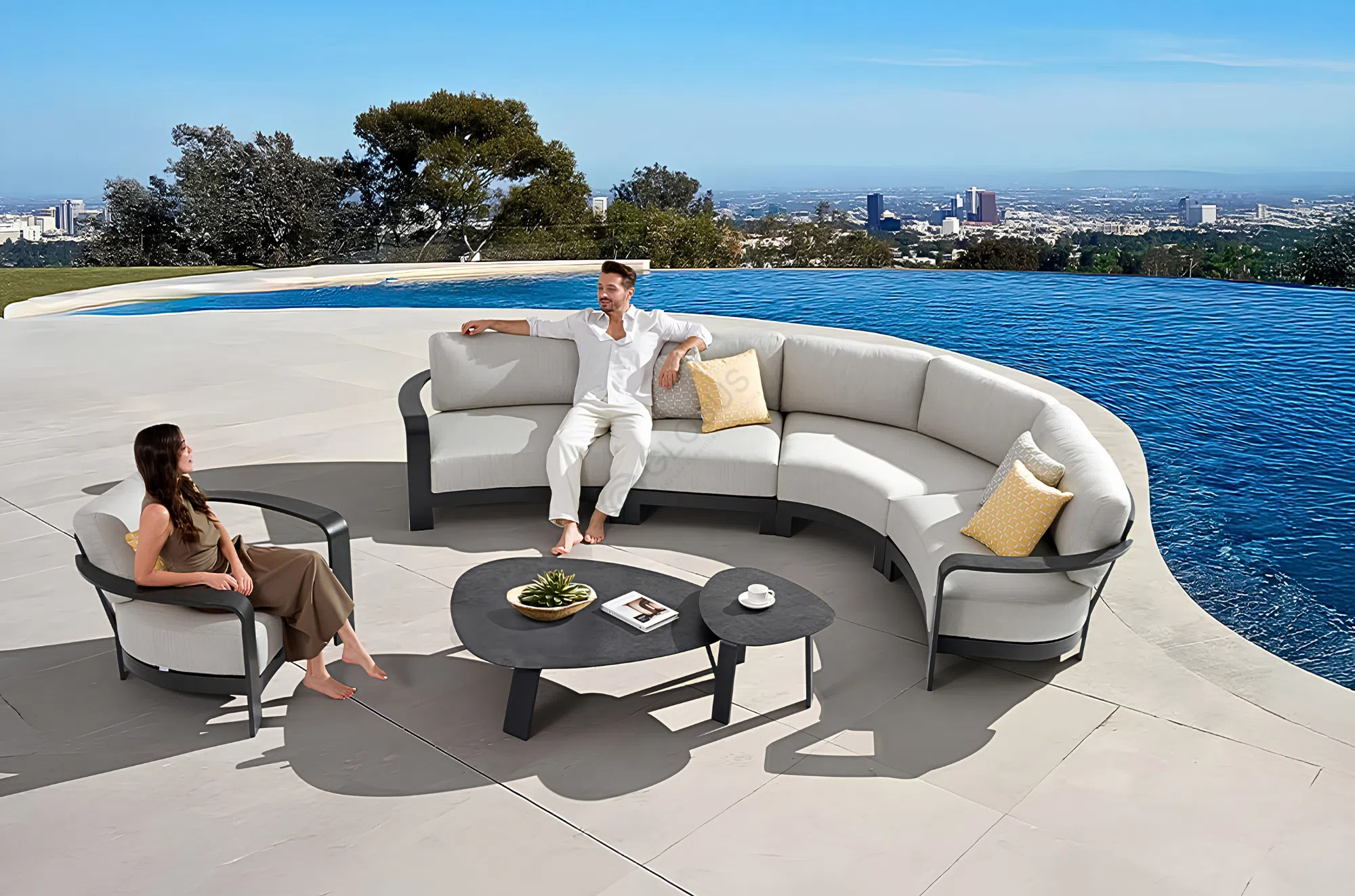 Outdoor coffee table Flarnucia