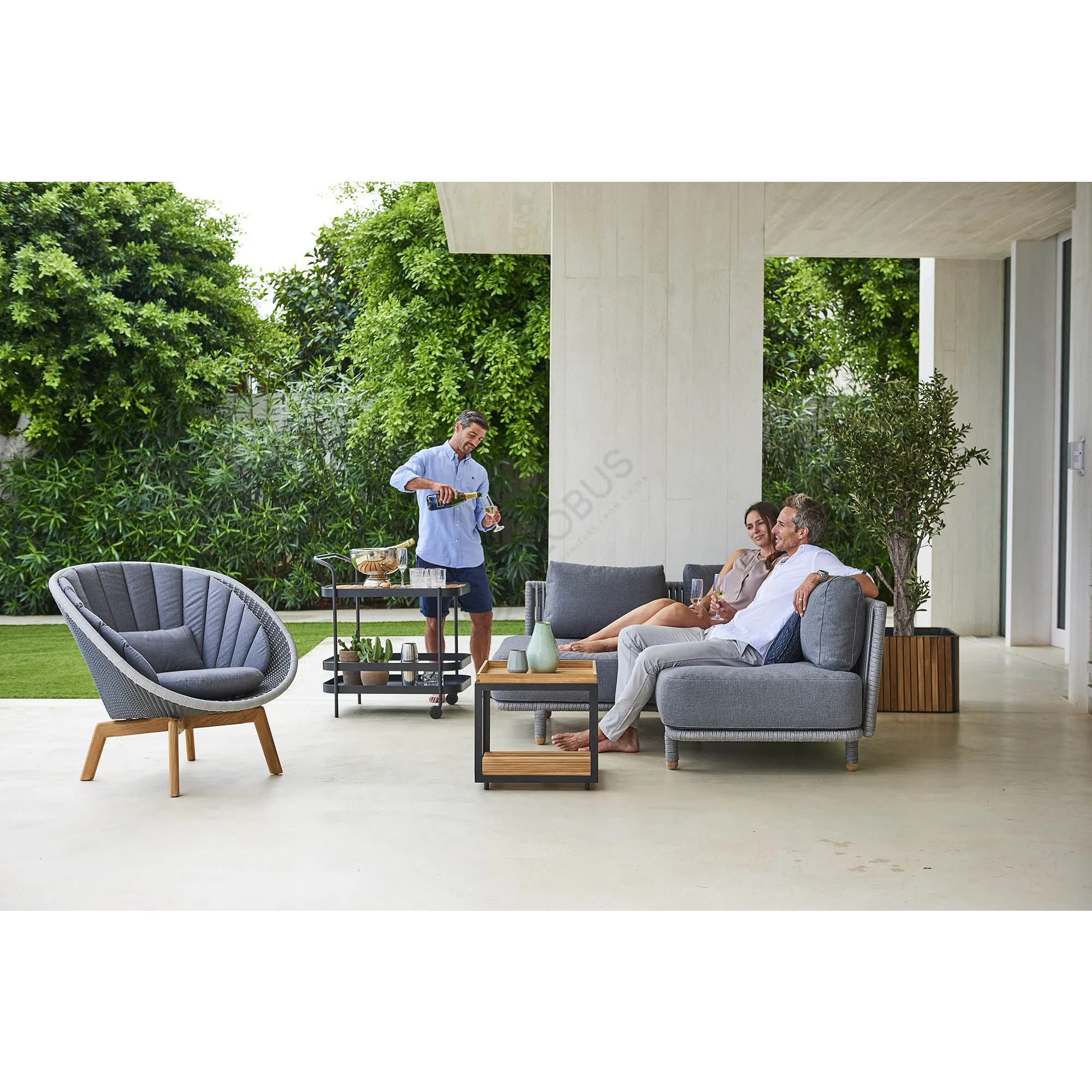 Outdoor armchair Sagaci