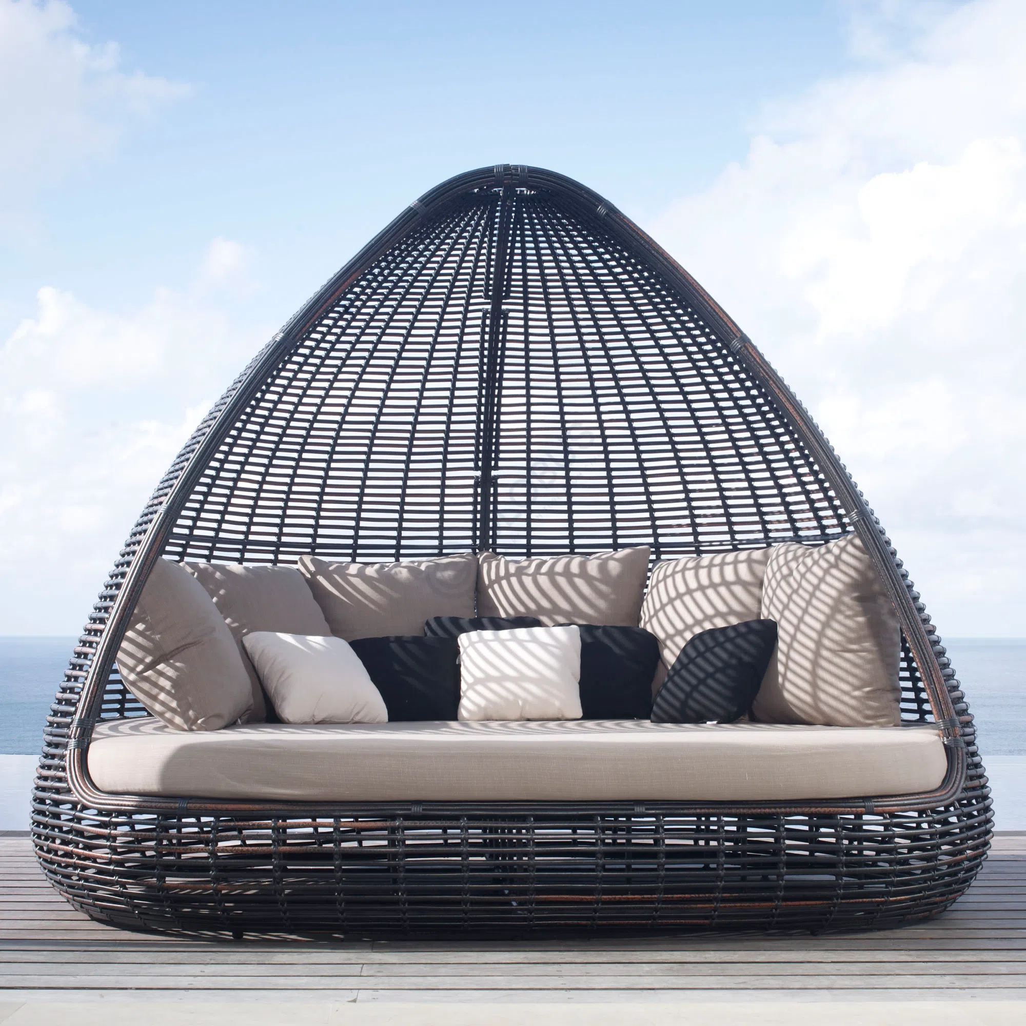 Outdoor sofa SKYLINE DESIGN