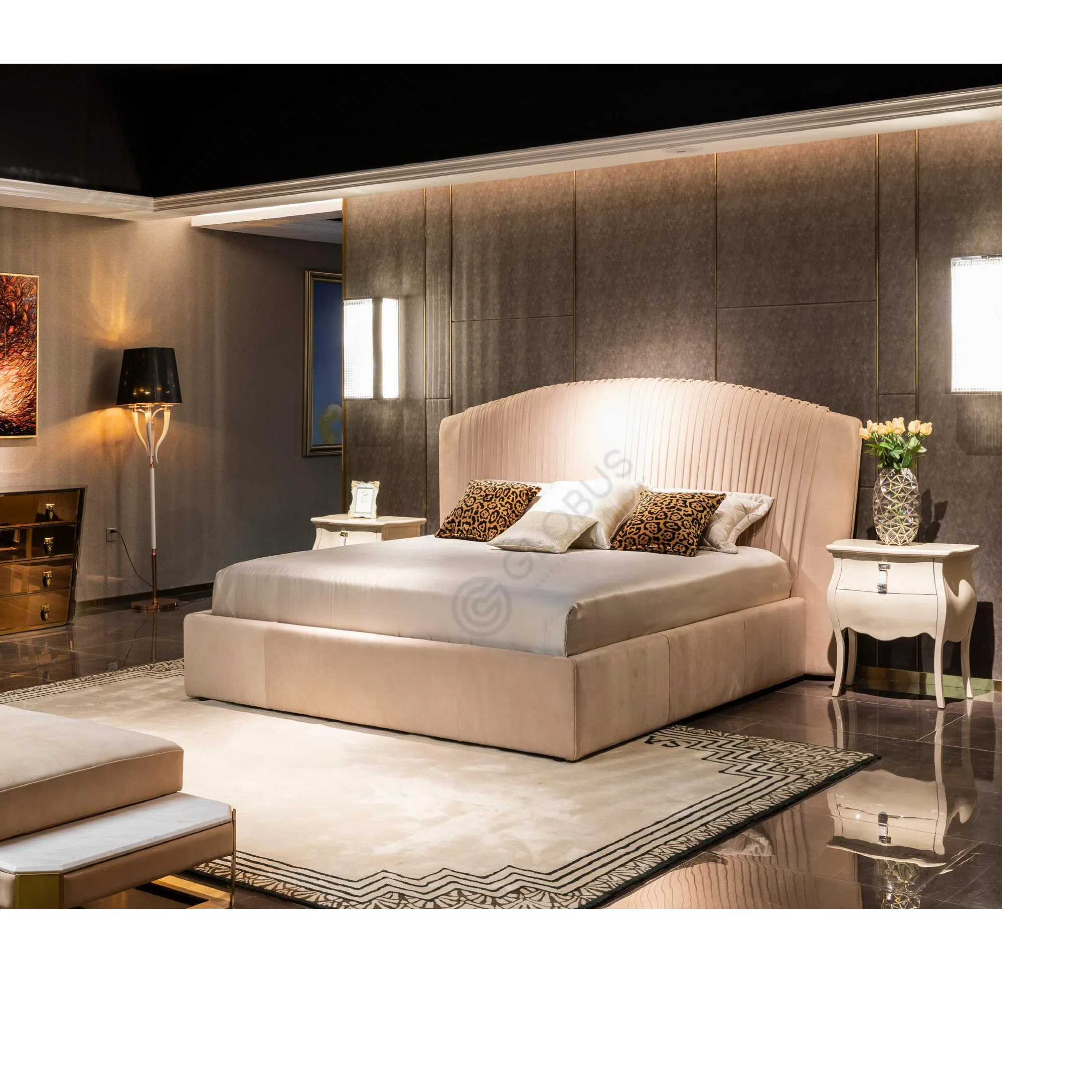 Bed ROBERTO CAVALLI Sharpei