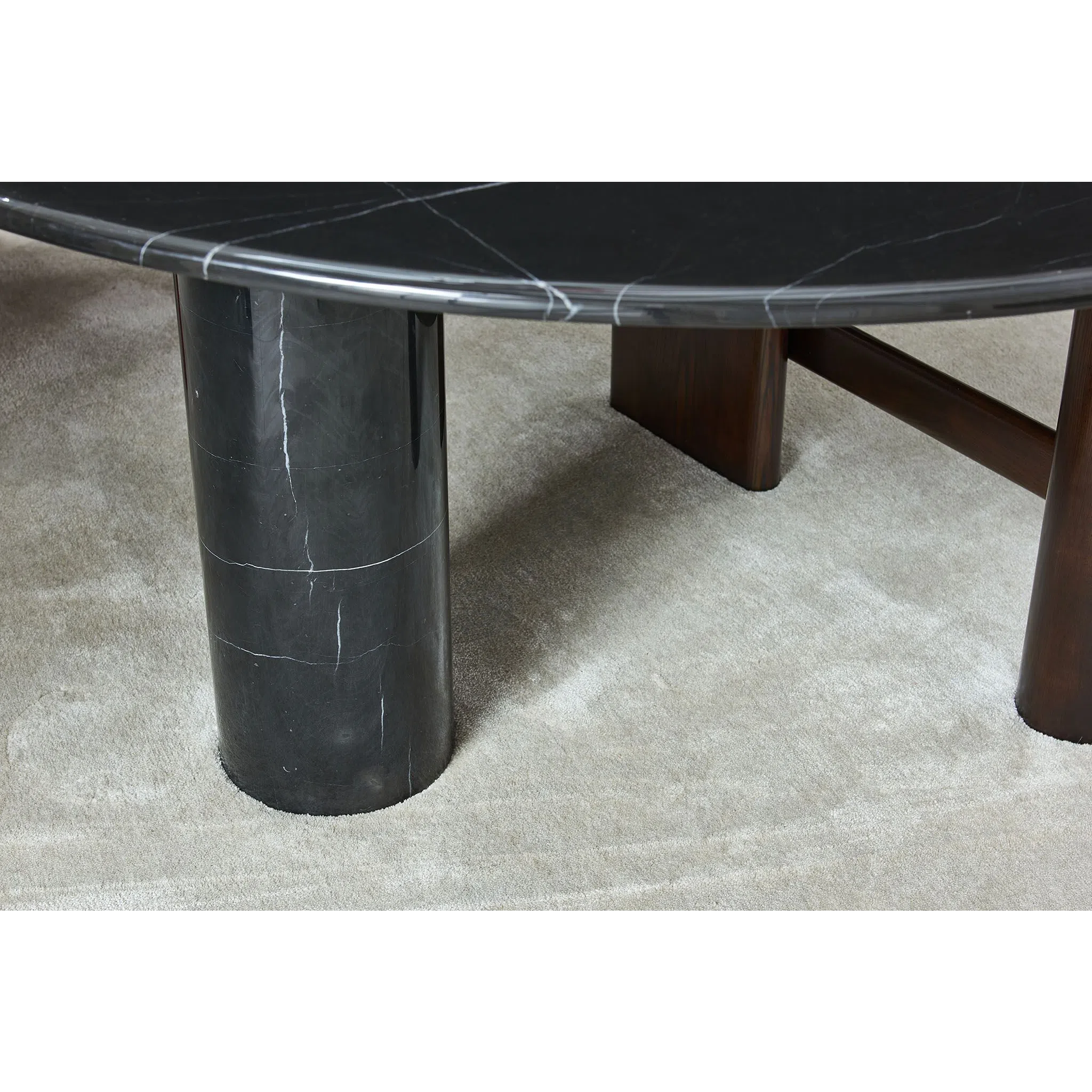 Обеденный стол CASSINA Sengu