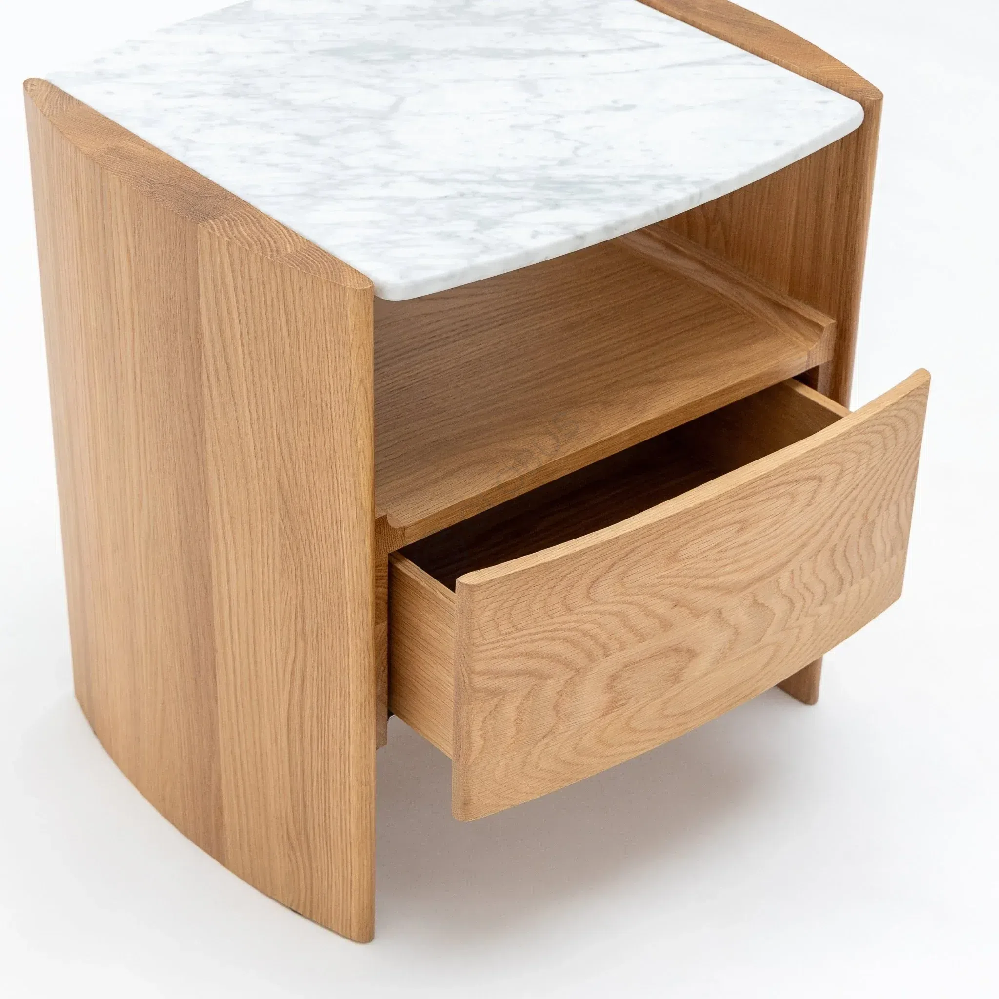 Bedside table Elysiante