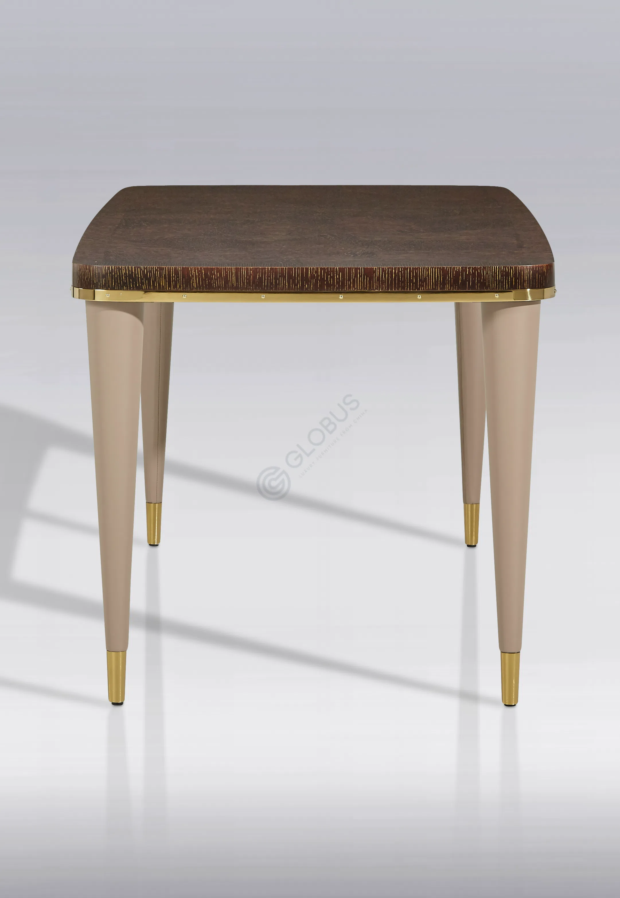 Dining table Reverberate