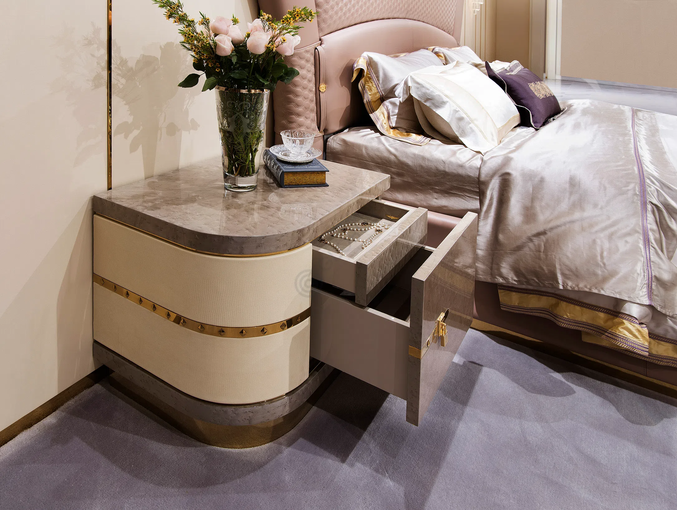 Bedside table TURRI Diamond