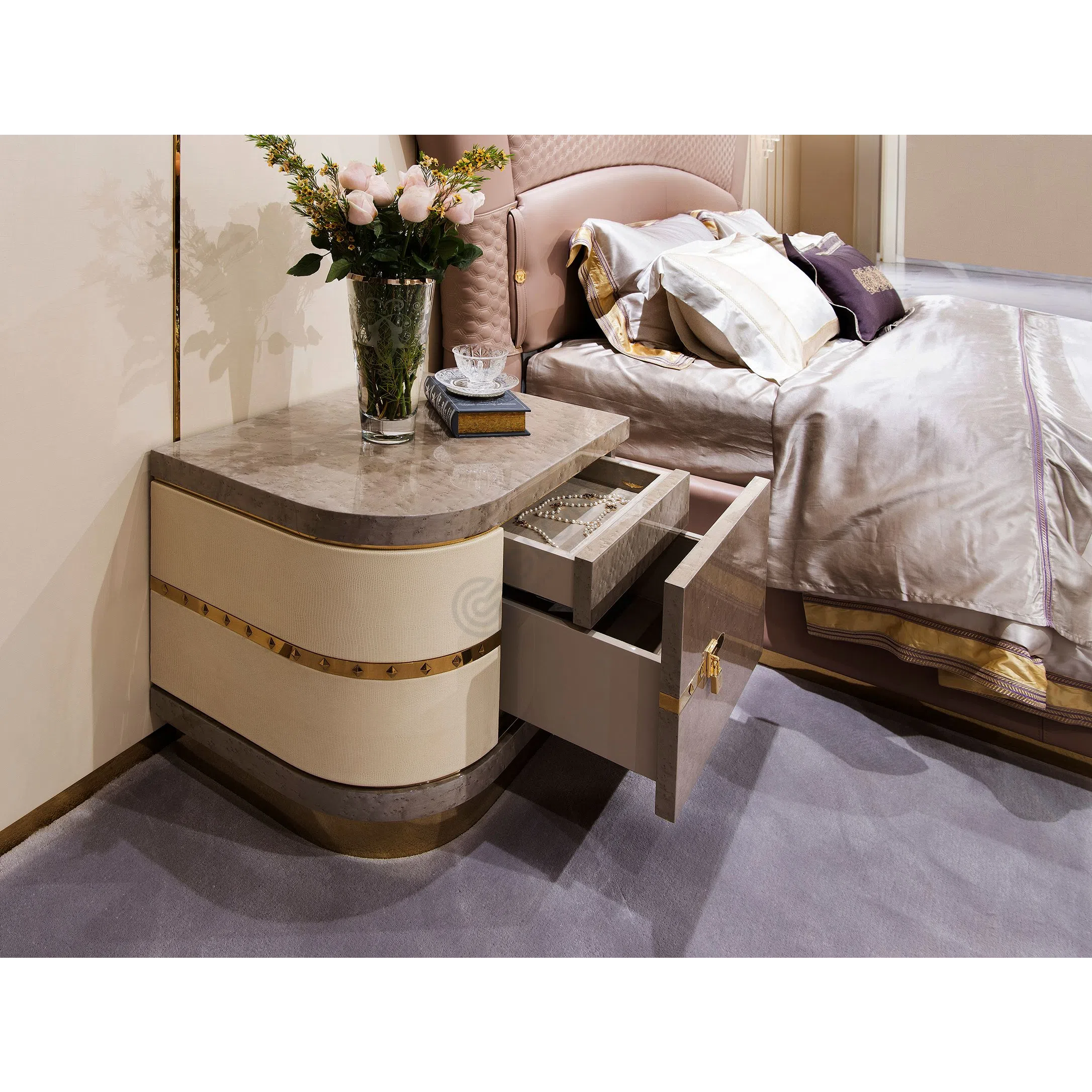 Bedside table TURRI Diamond