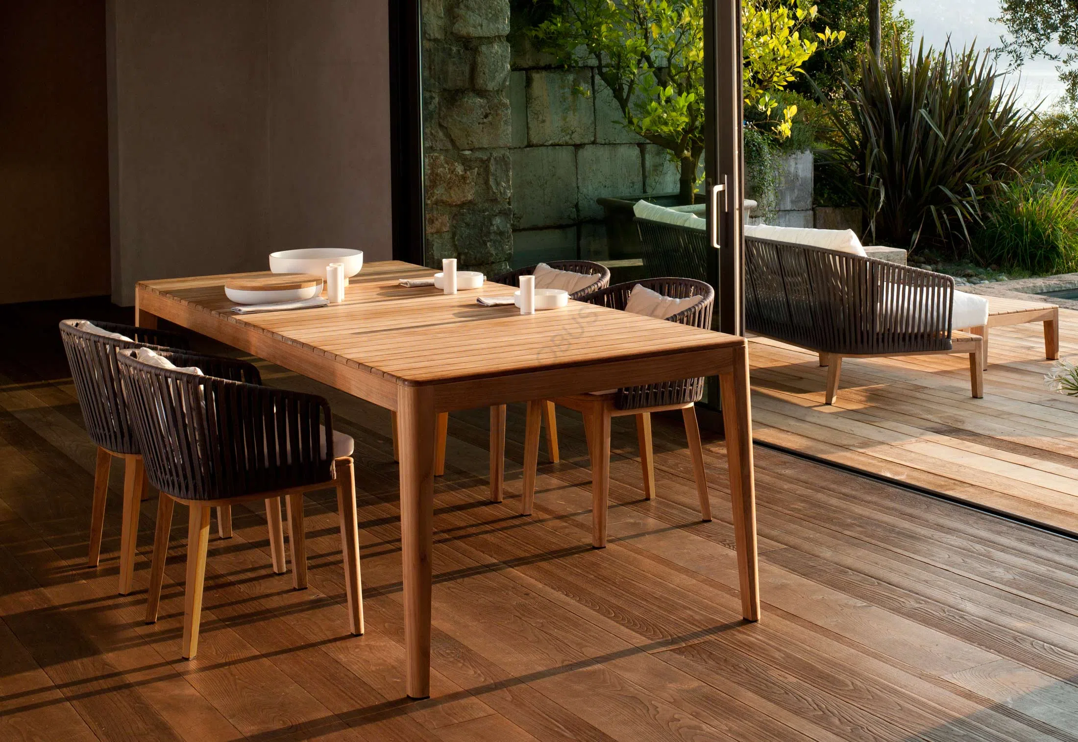 Outdoor chair TRIBU Mood