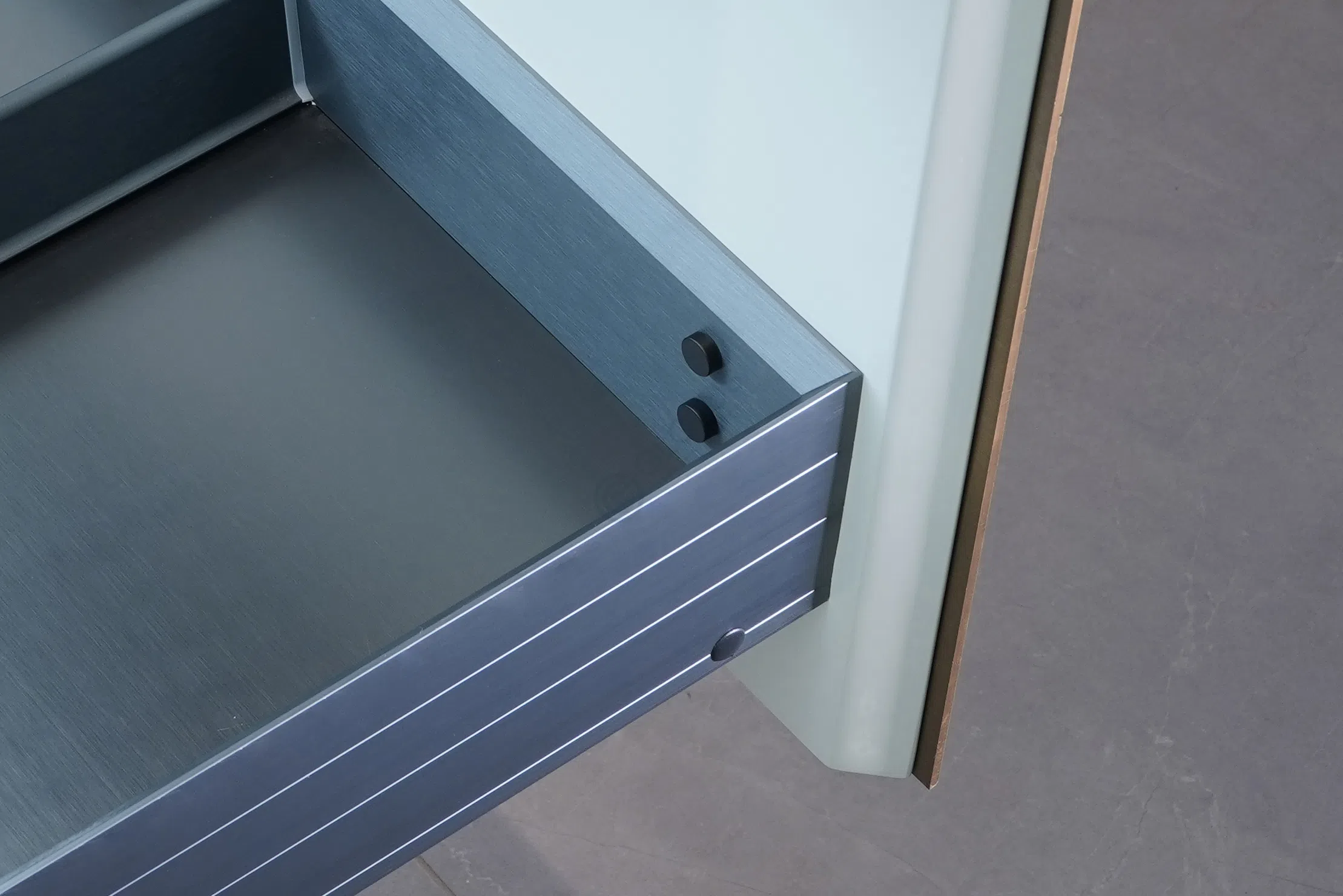 Bathroom cabinet Iscrivi