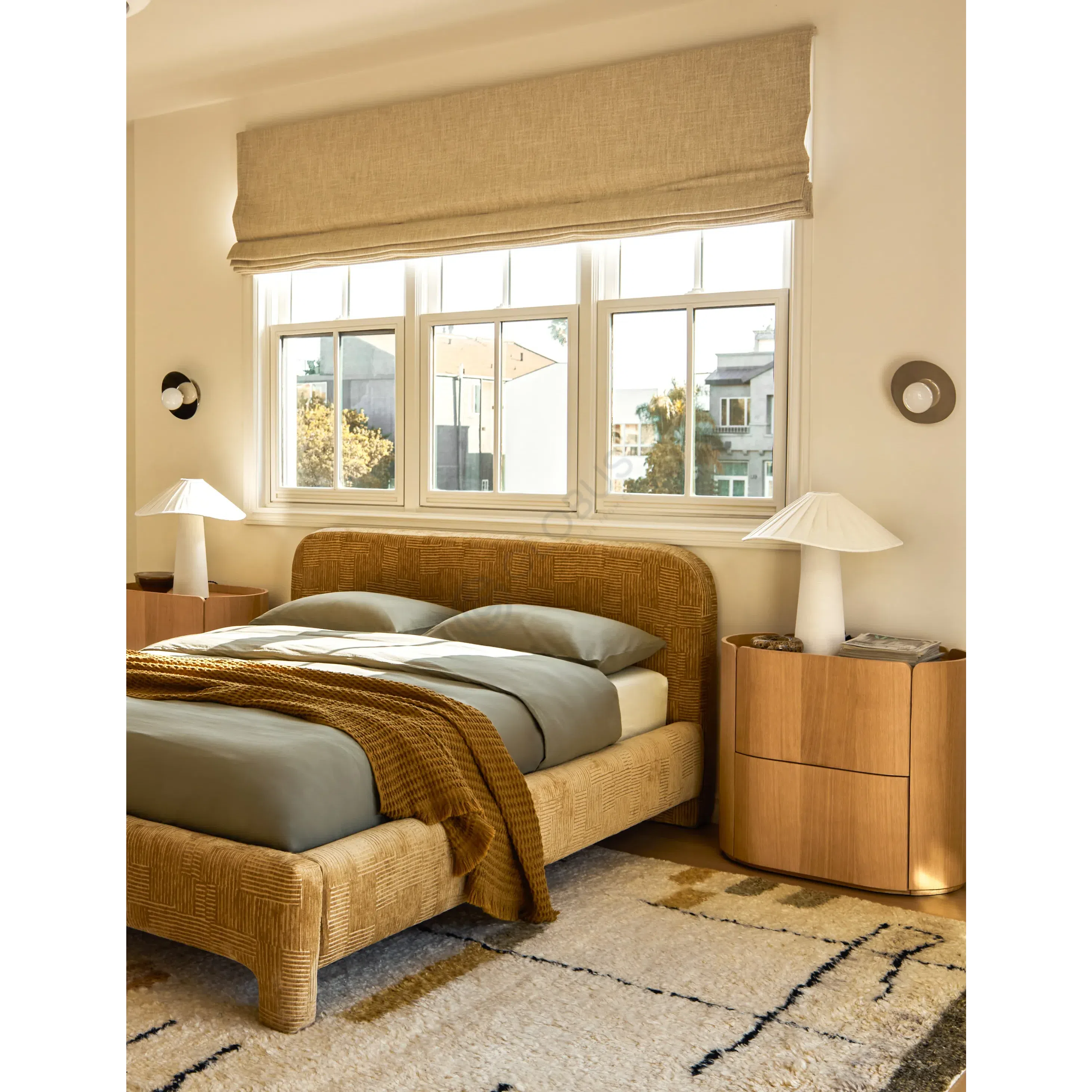 Bedside table Opaliti