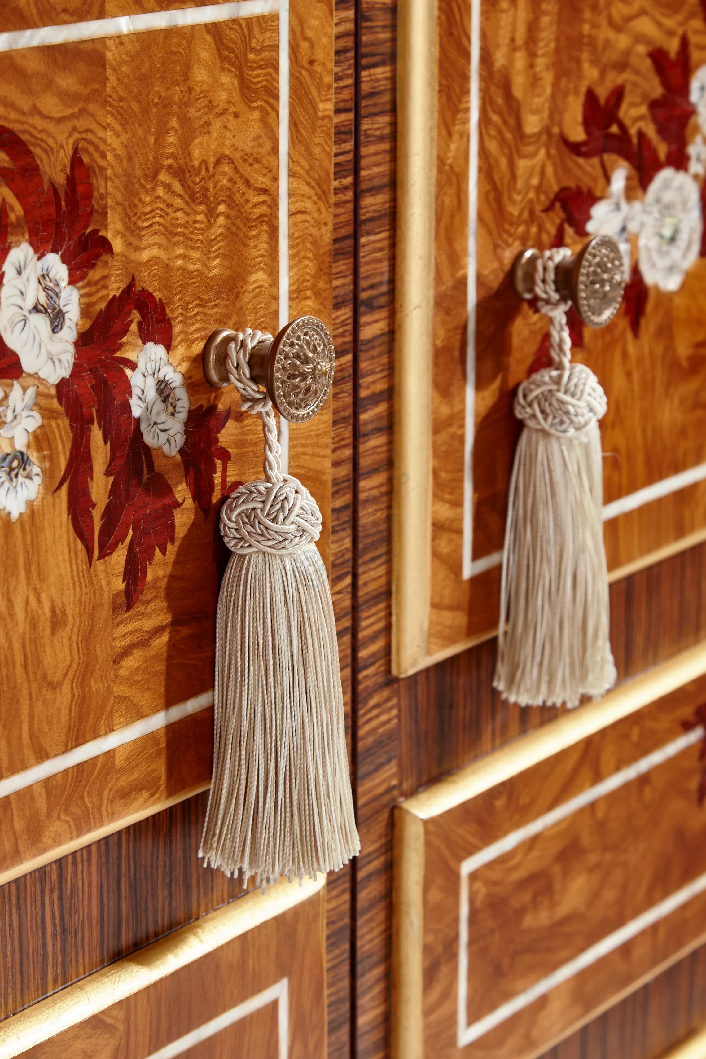 Dresser HERMES Jumbo