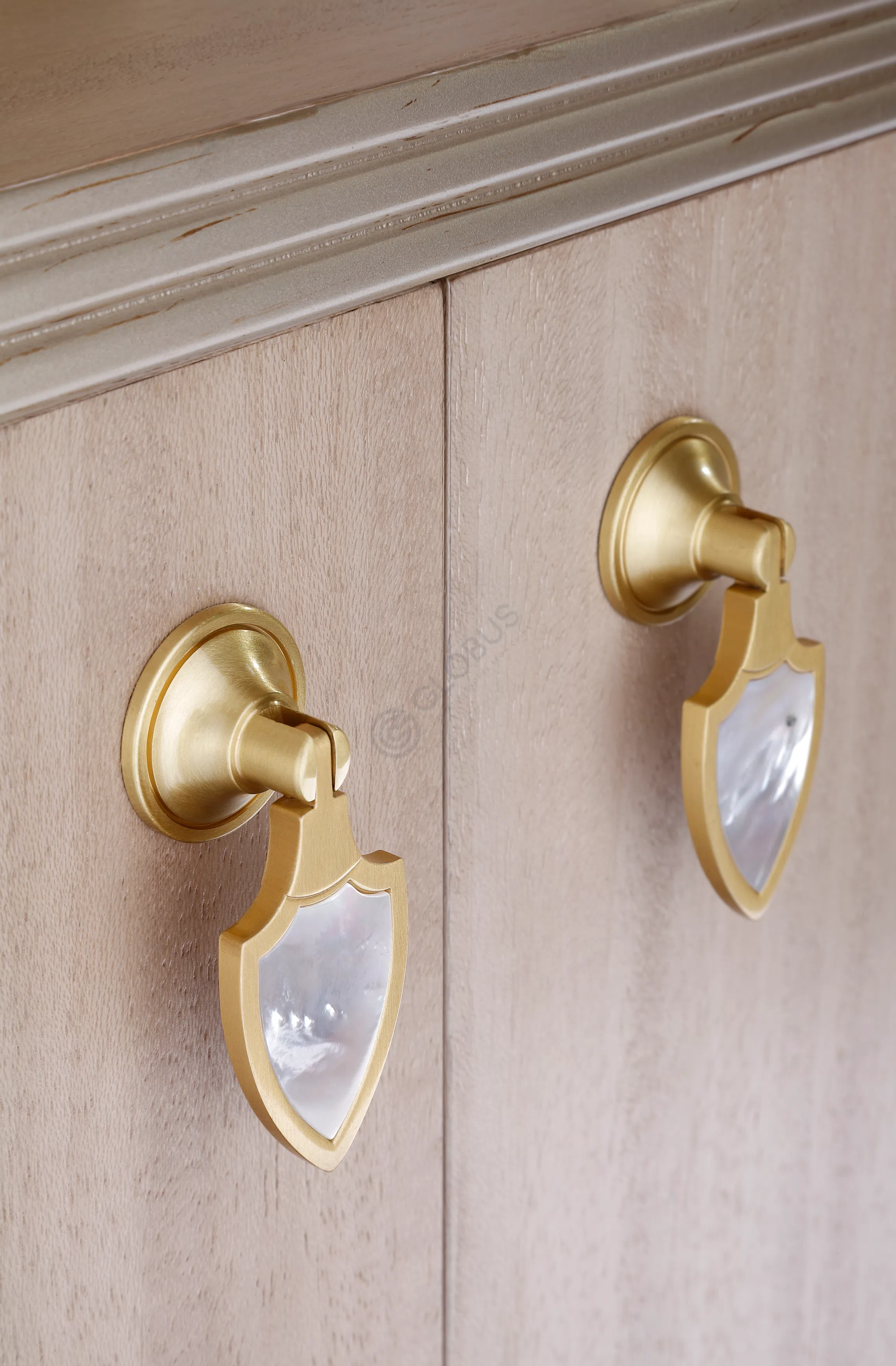 Sideboard CARACOLE Enchanting