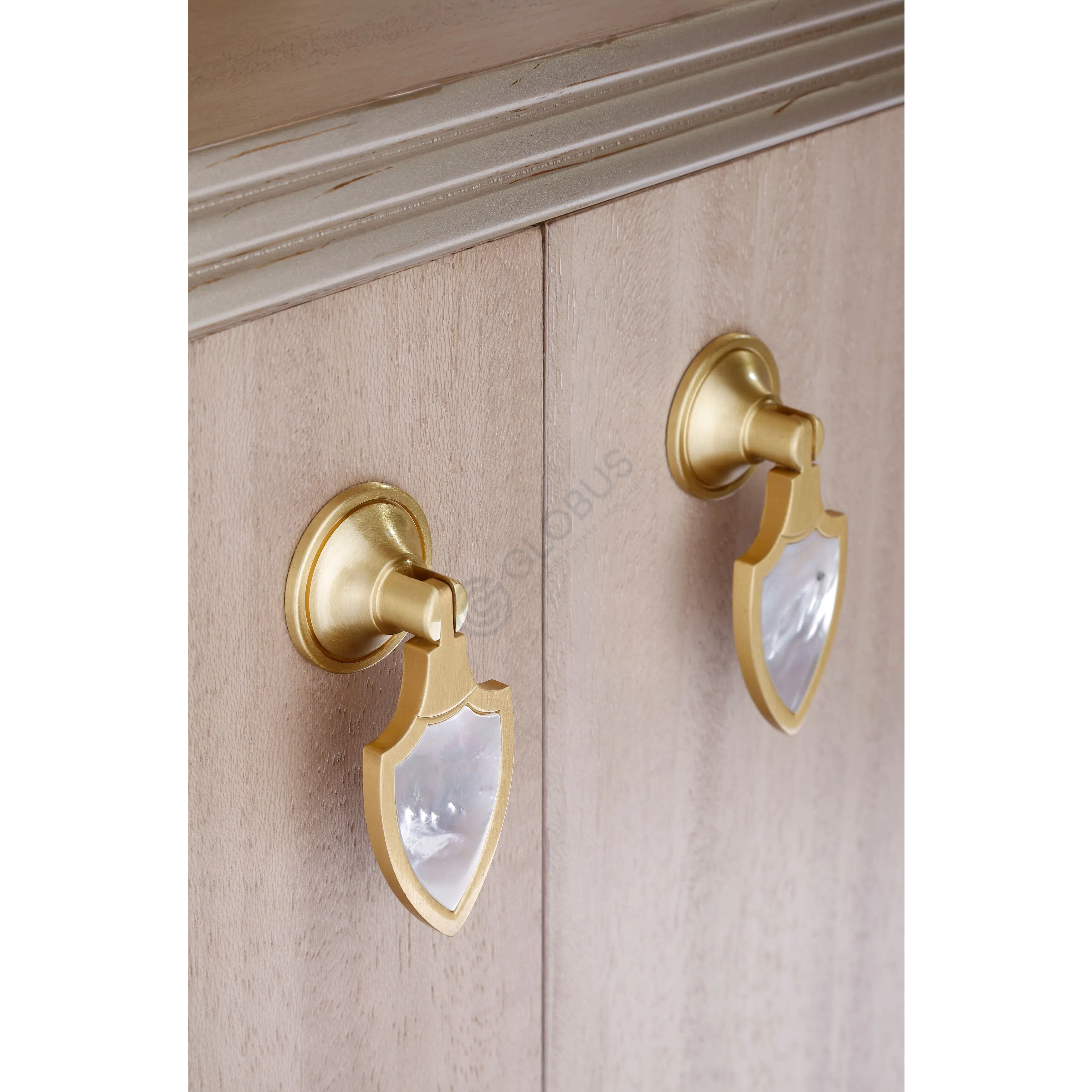 Sideboard CARACOLE Enchanting