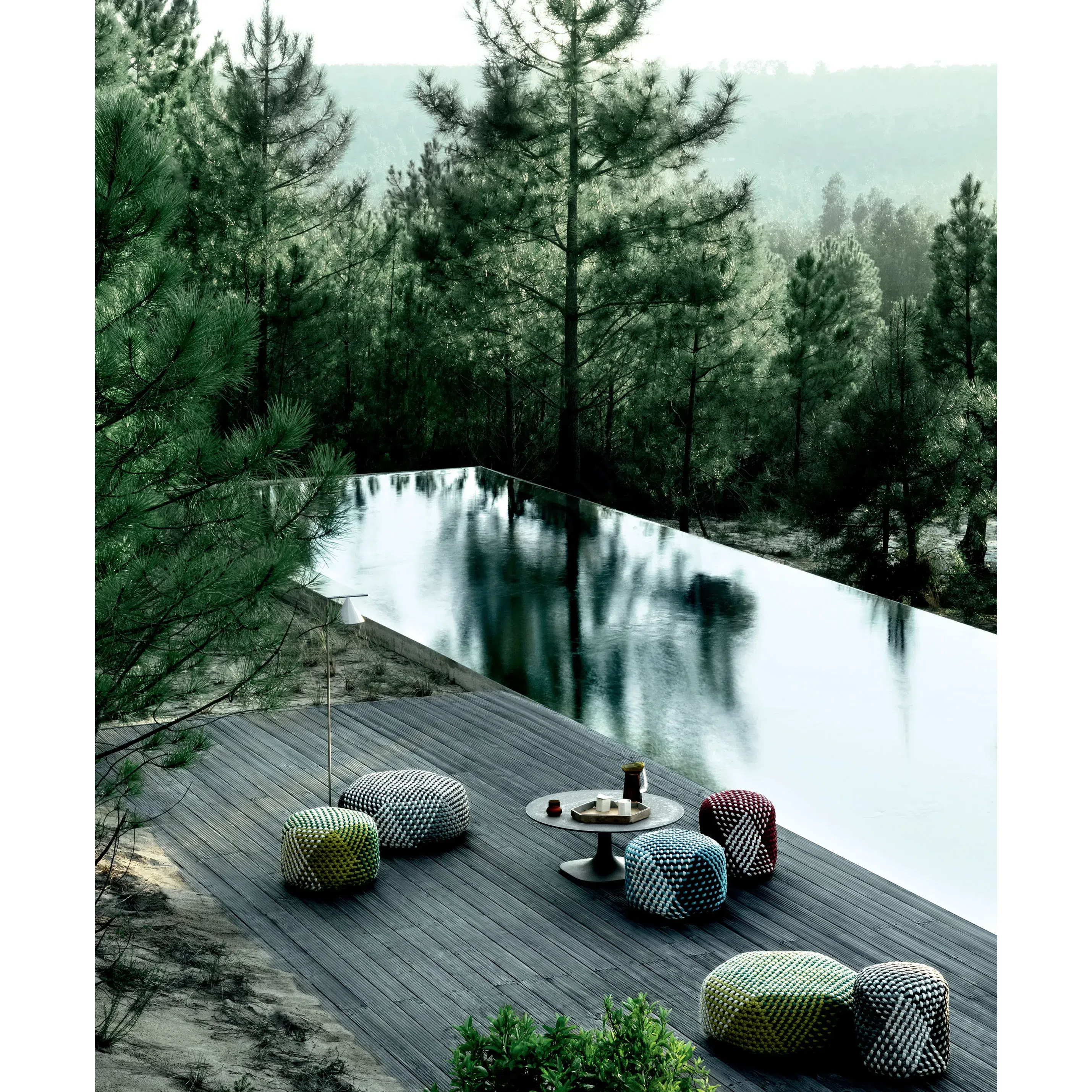 Уличный пуф B&B ITALIA Tramae