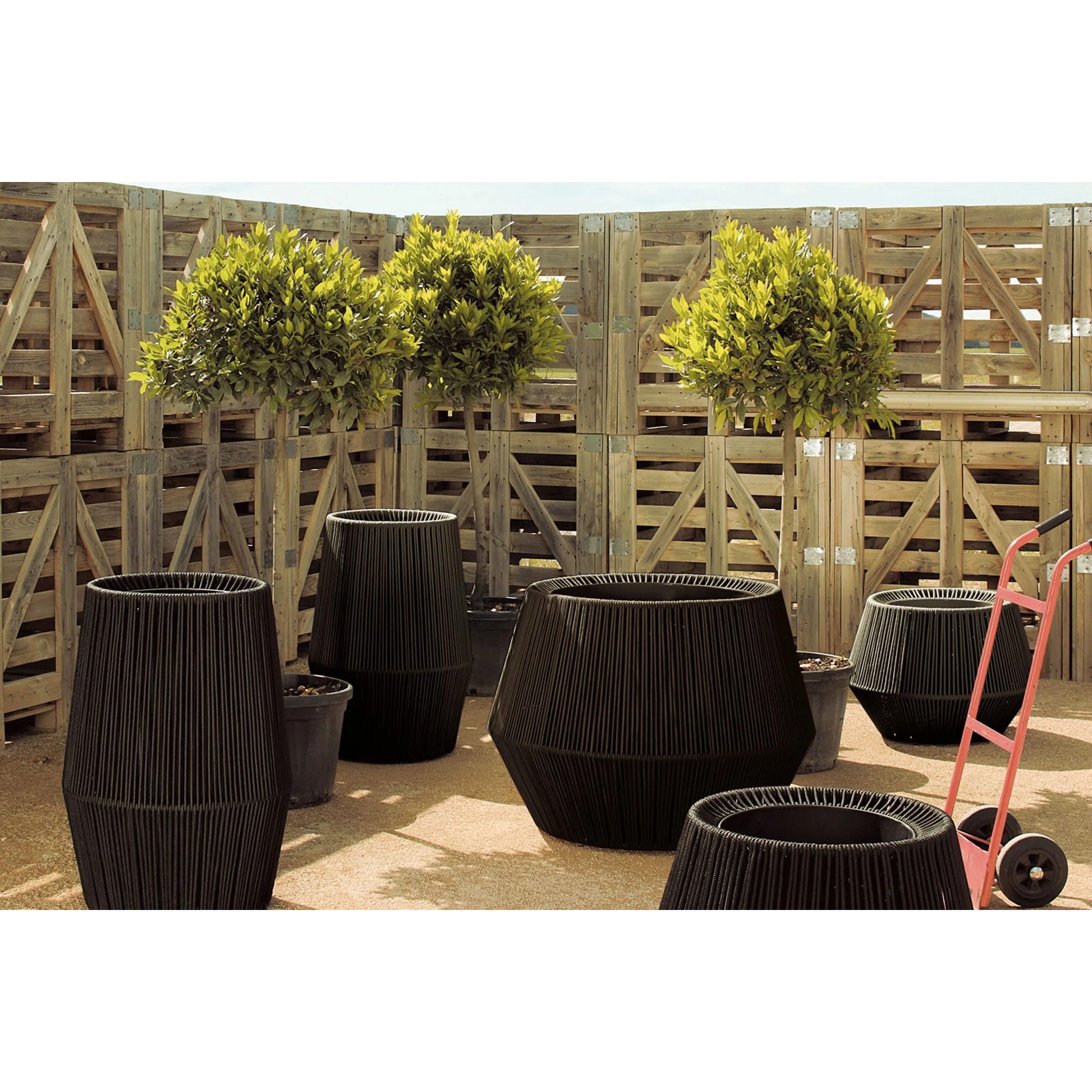 Уличный горшок для цветов KETTAL Zig Zag