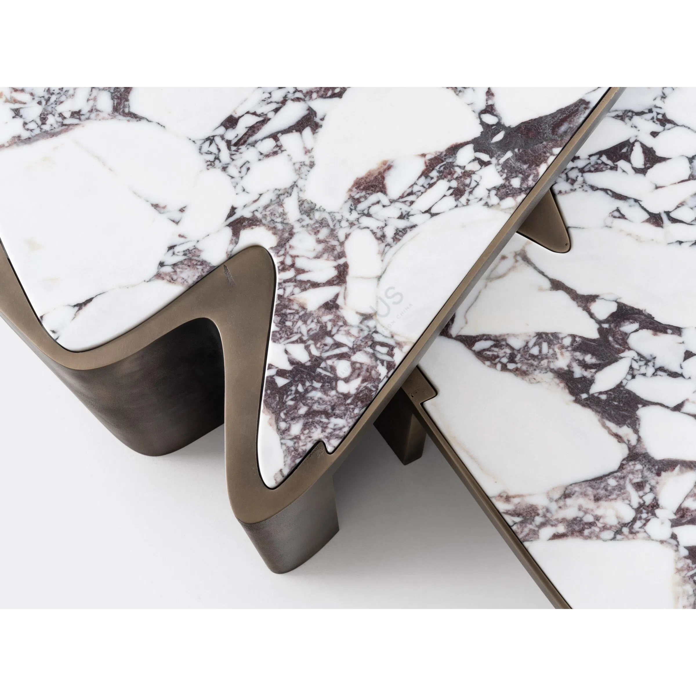 Coffee table HOLLY HUNT Caldera