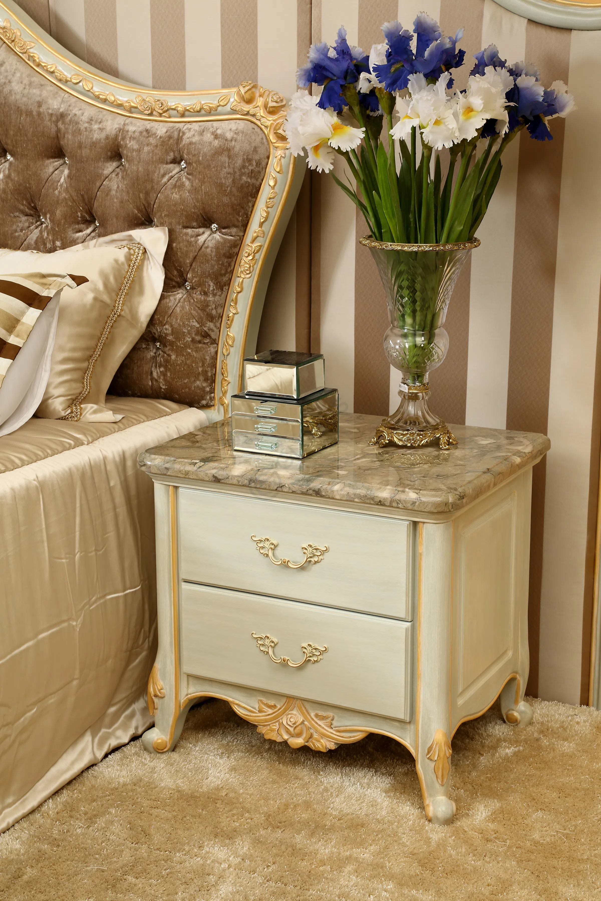 Bedside table Estelle