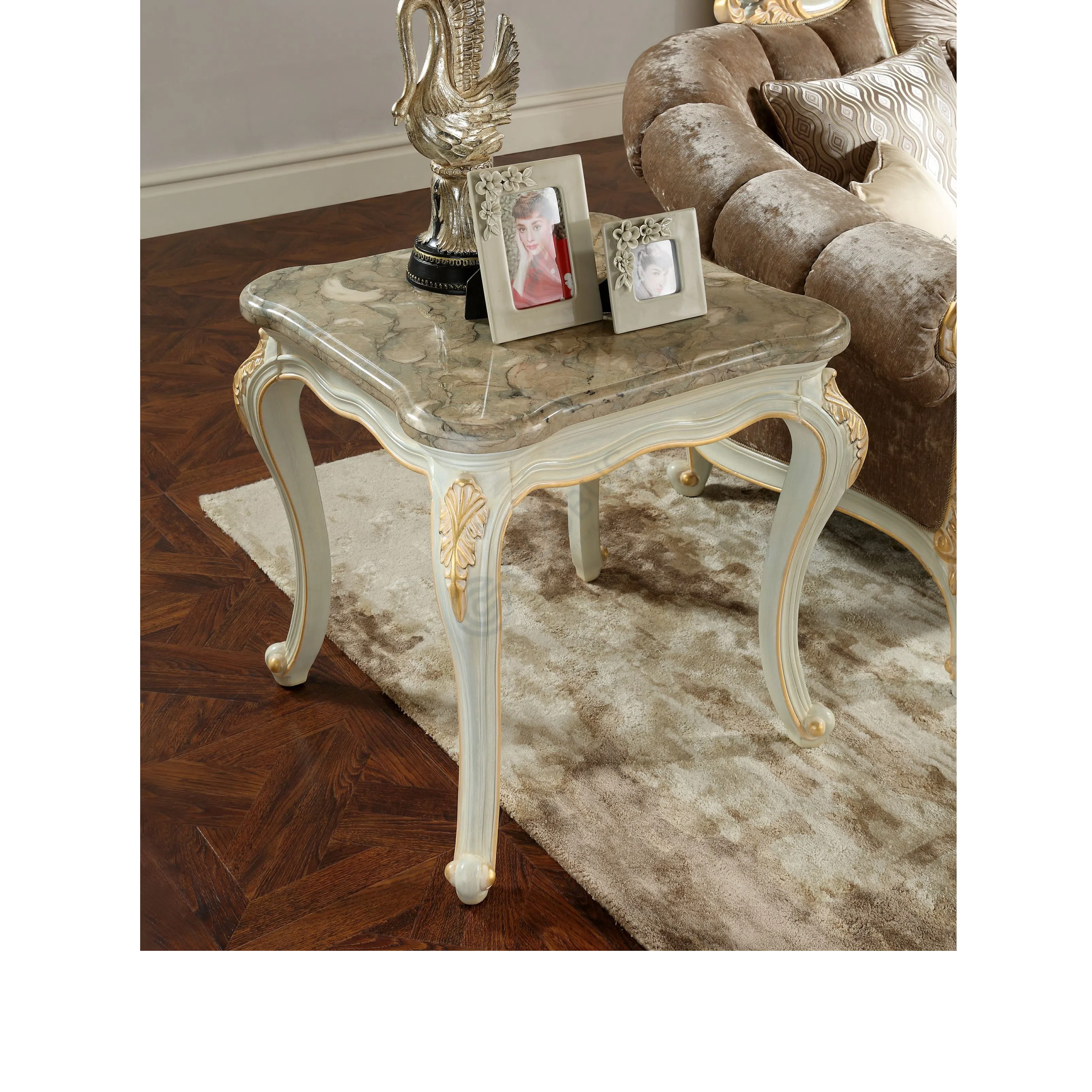 Side table Ostentativus