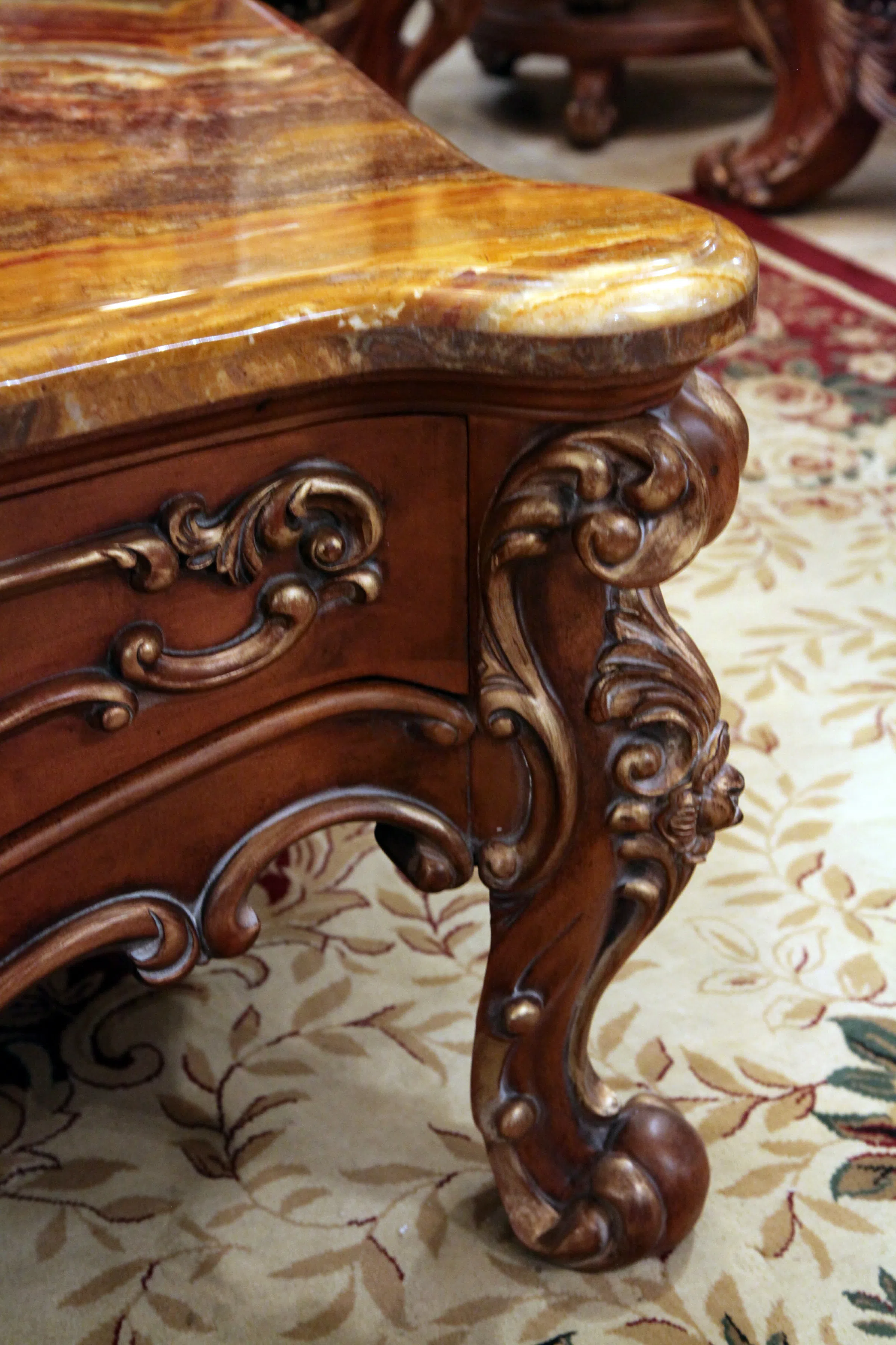 Coffee table Architrave