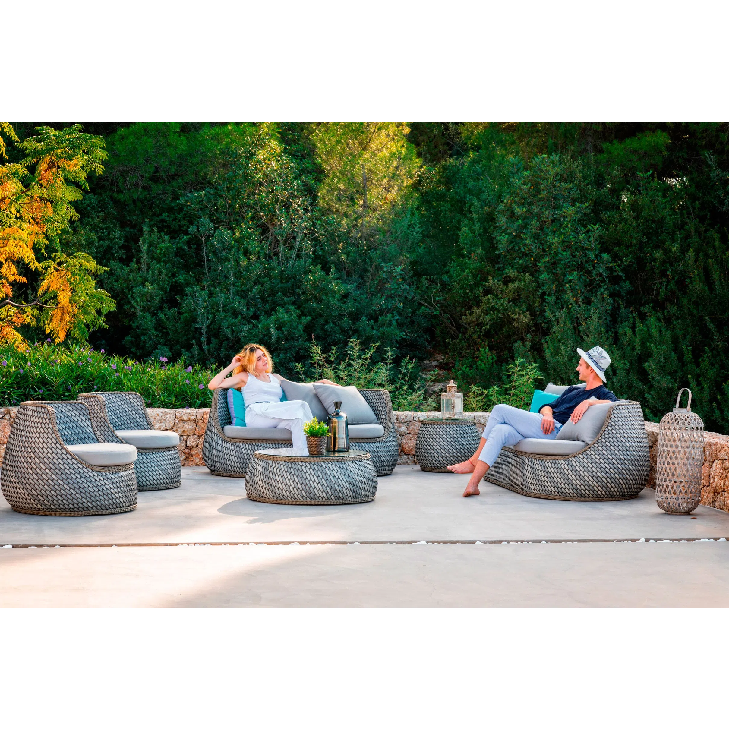 Outdoor coffee table Adamello