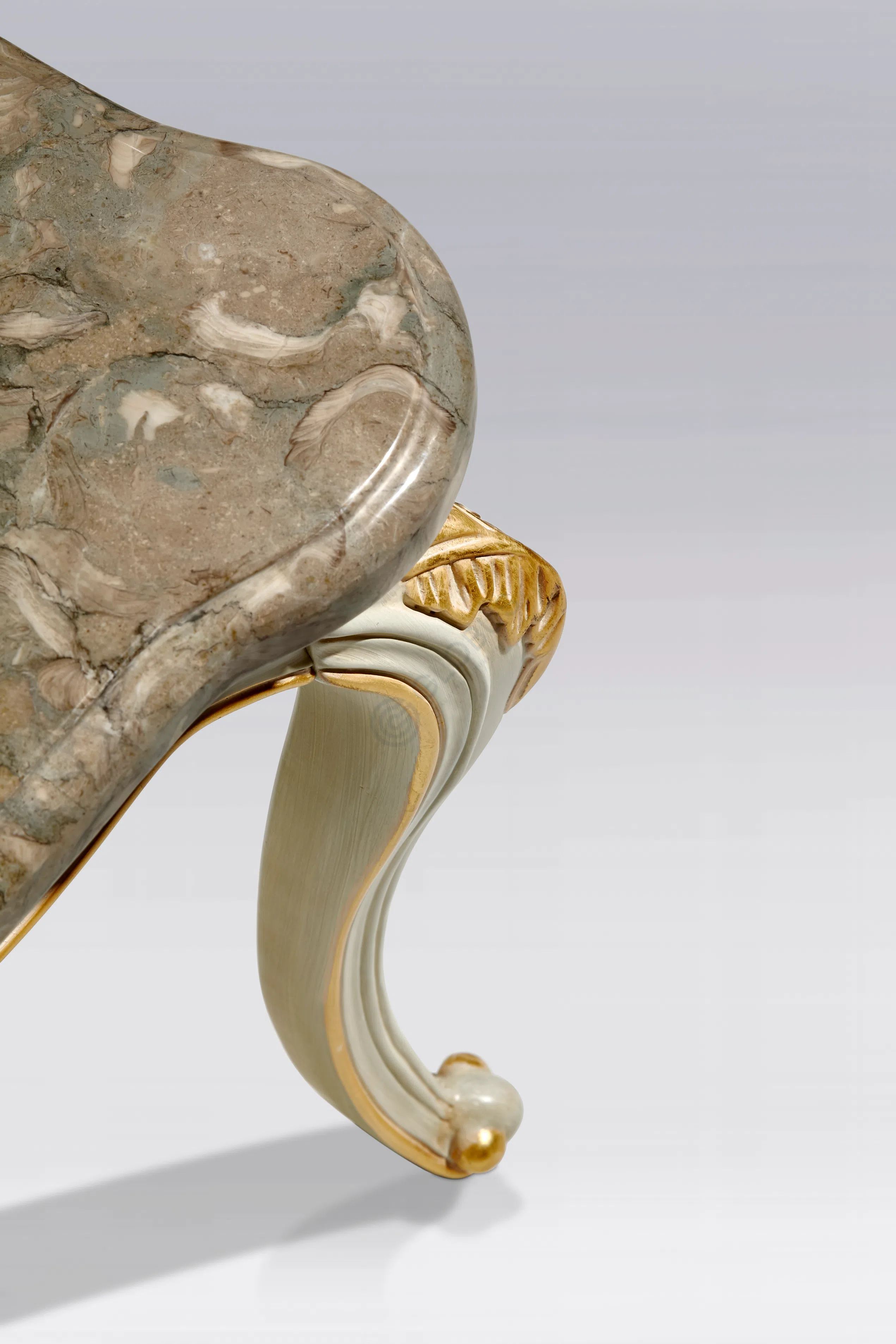 Side table Ostentativus