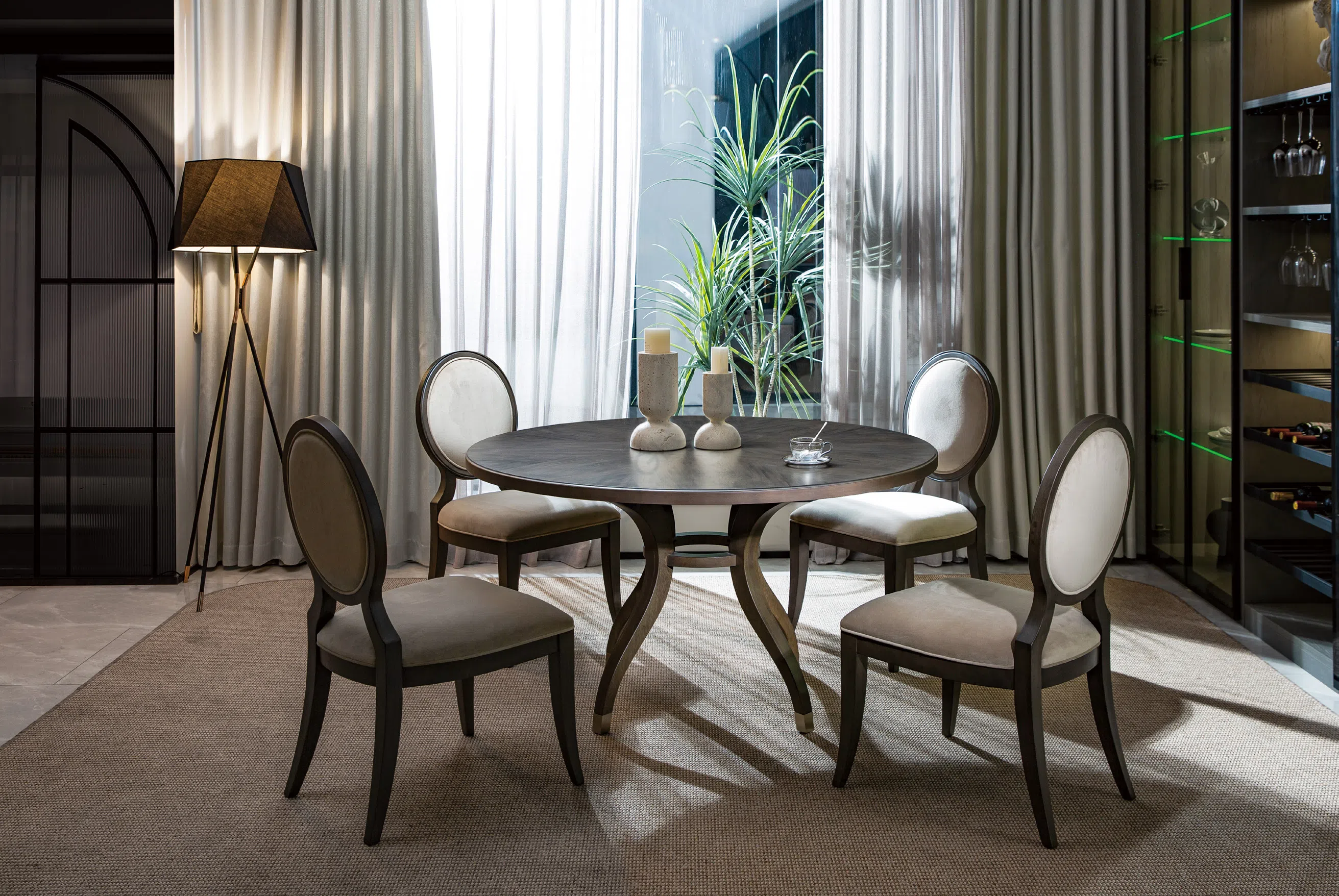 Dining table BAKER Continental