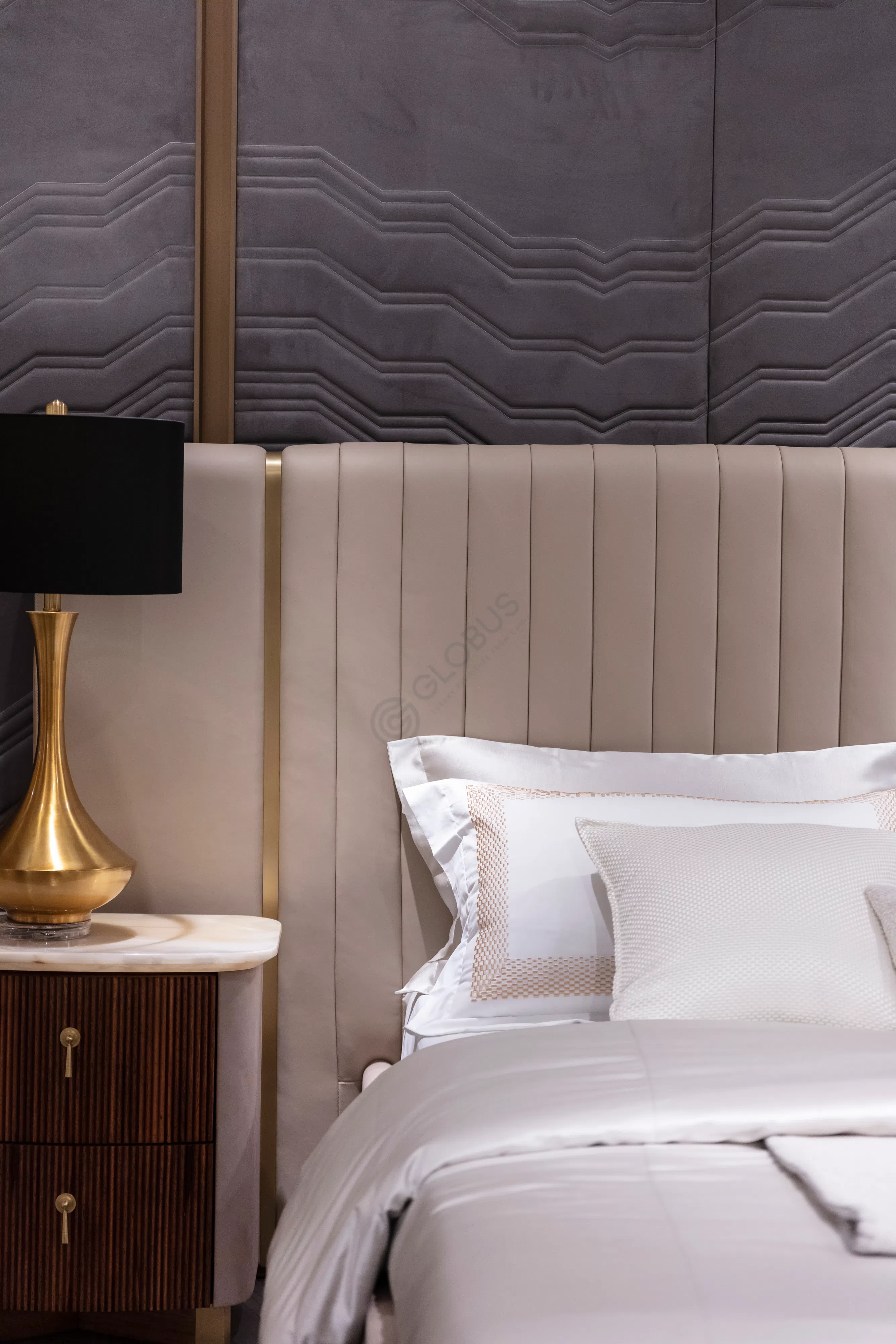 Bedside table Seroque