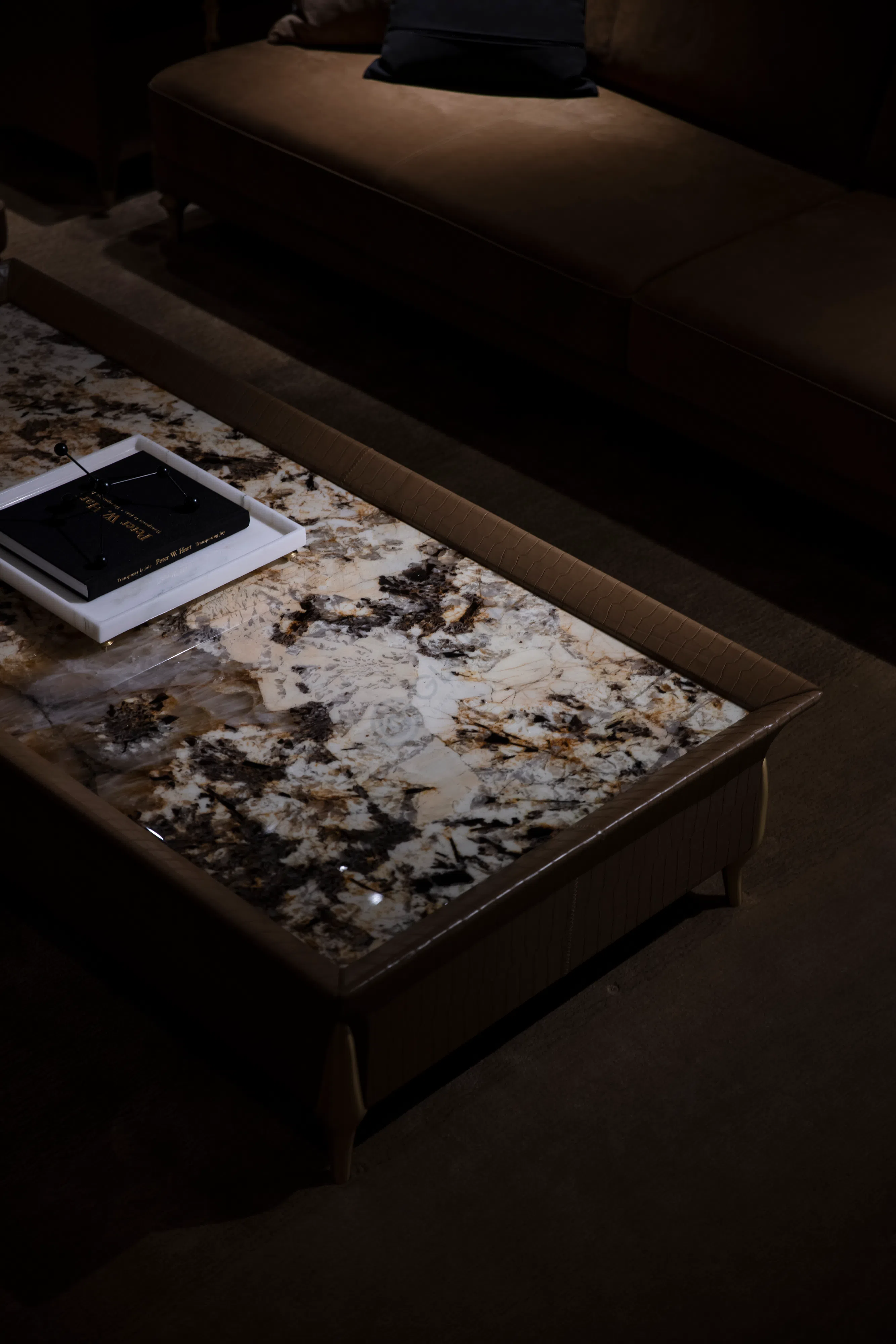 Coffee table Bucanica