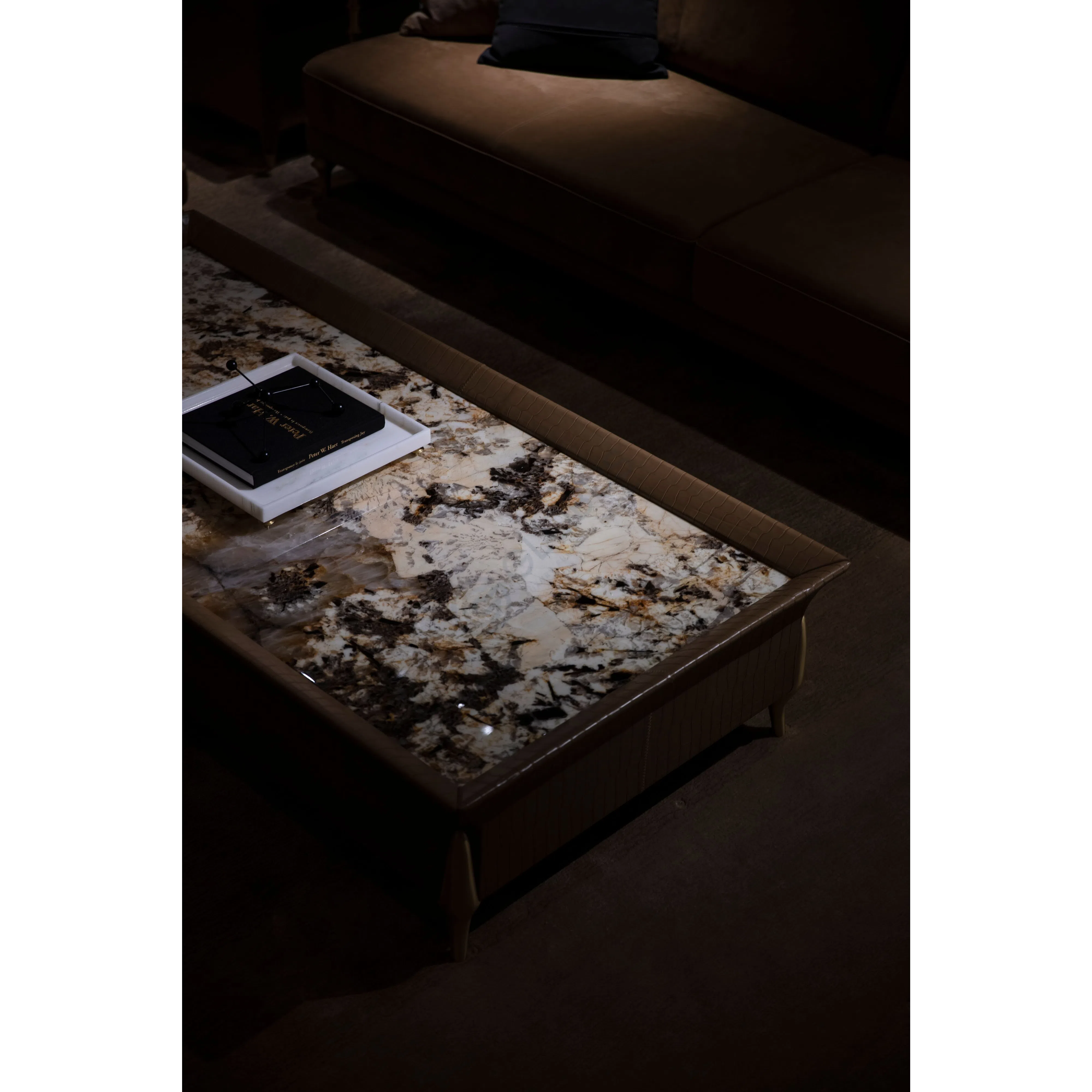 Coffee table Bucanica