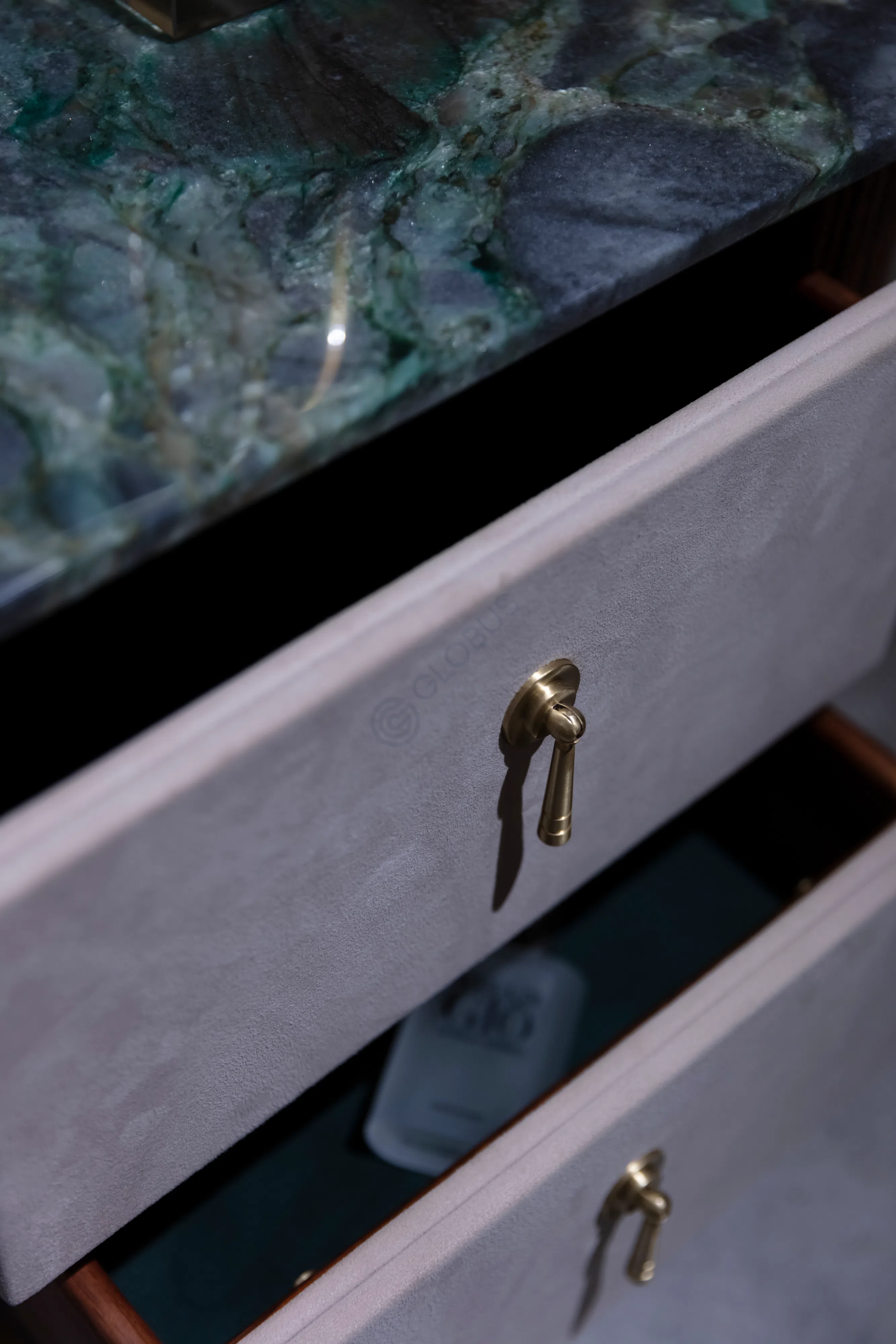 Bedside table Orbiculum