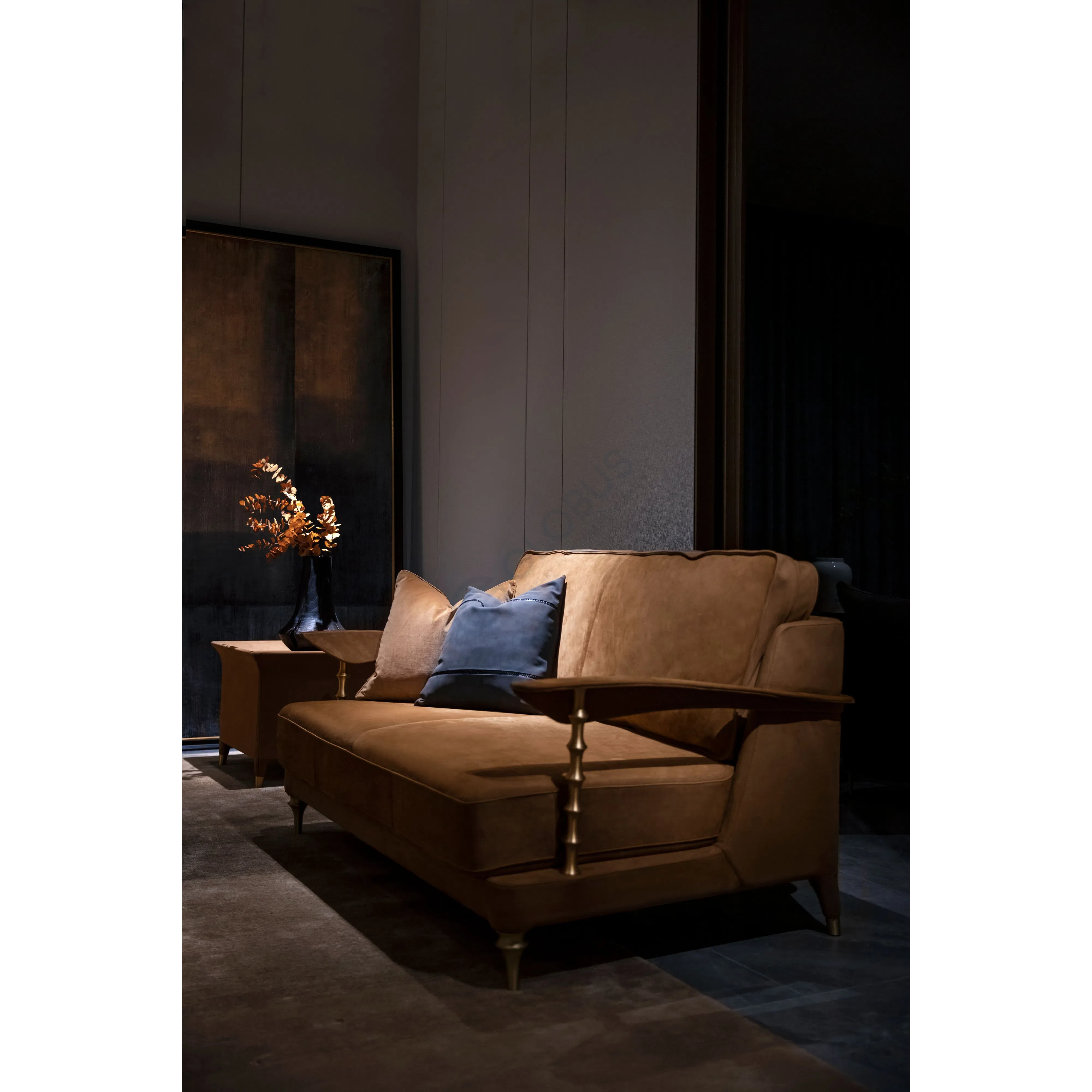 Угловой столик Gallarini