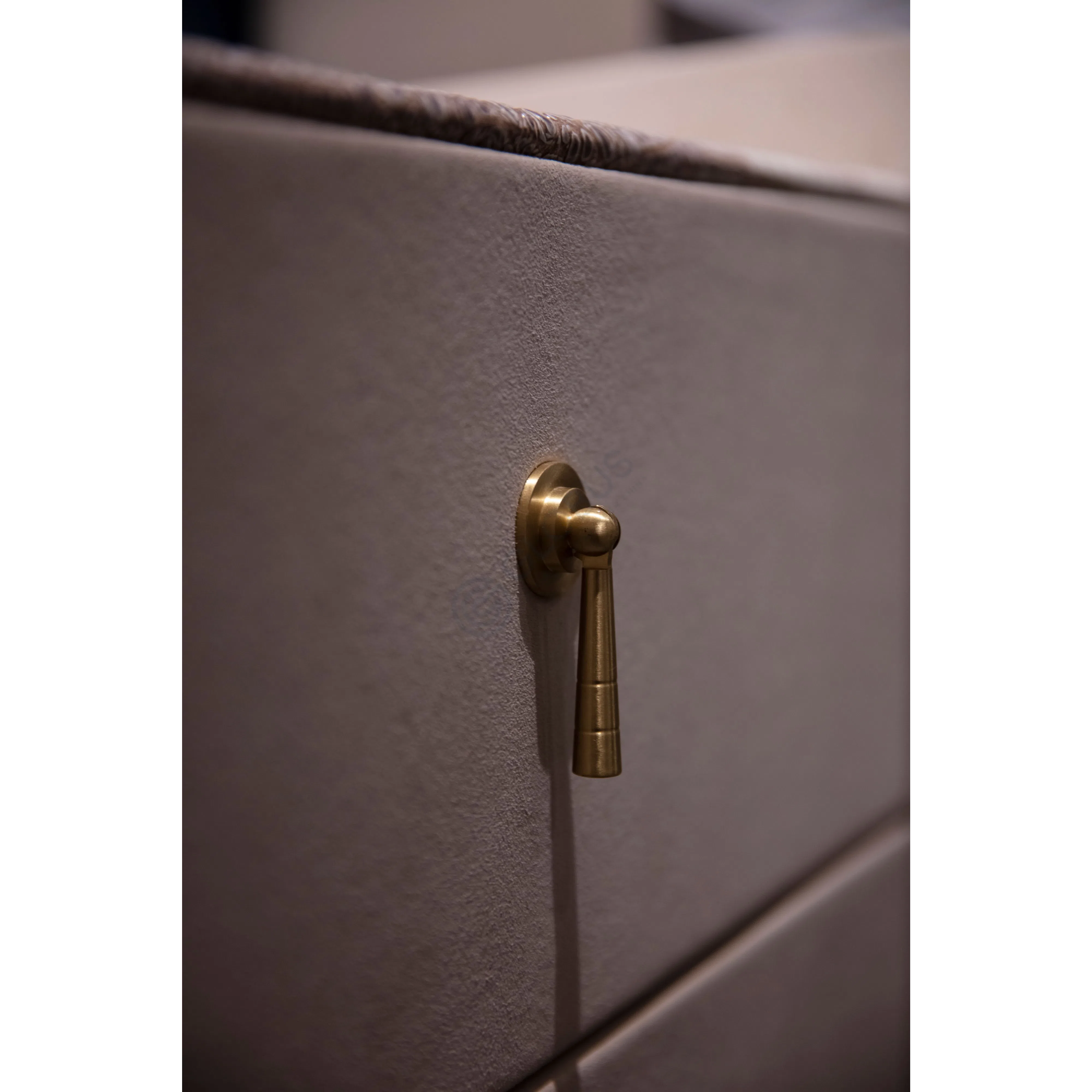 Bedside table Kalindi