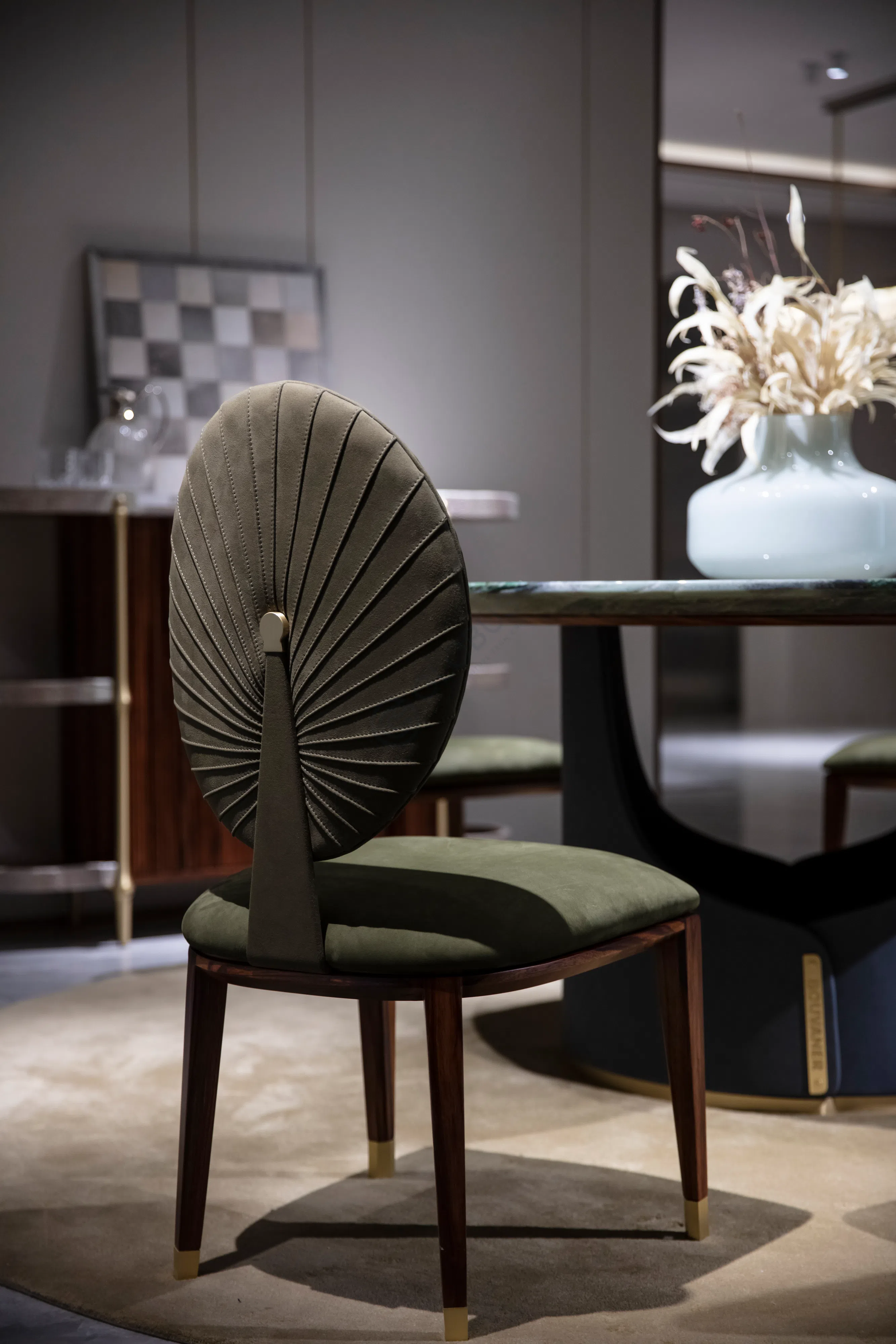 Dining chair Novenus