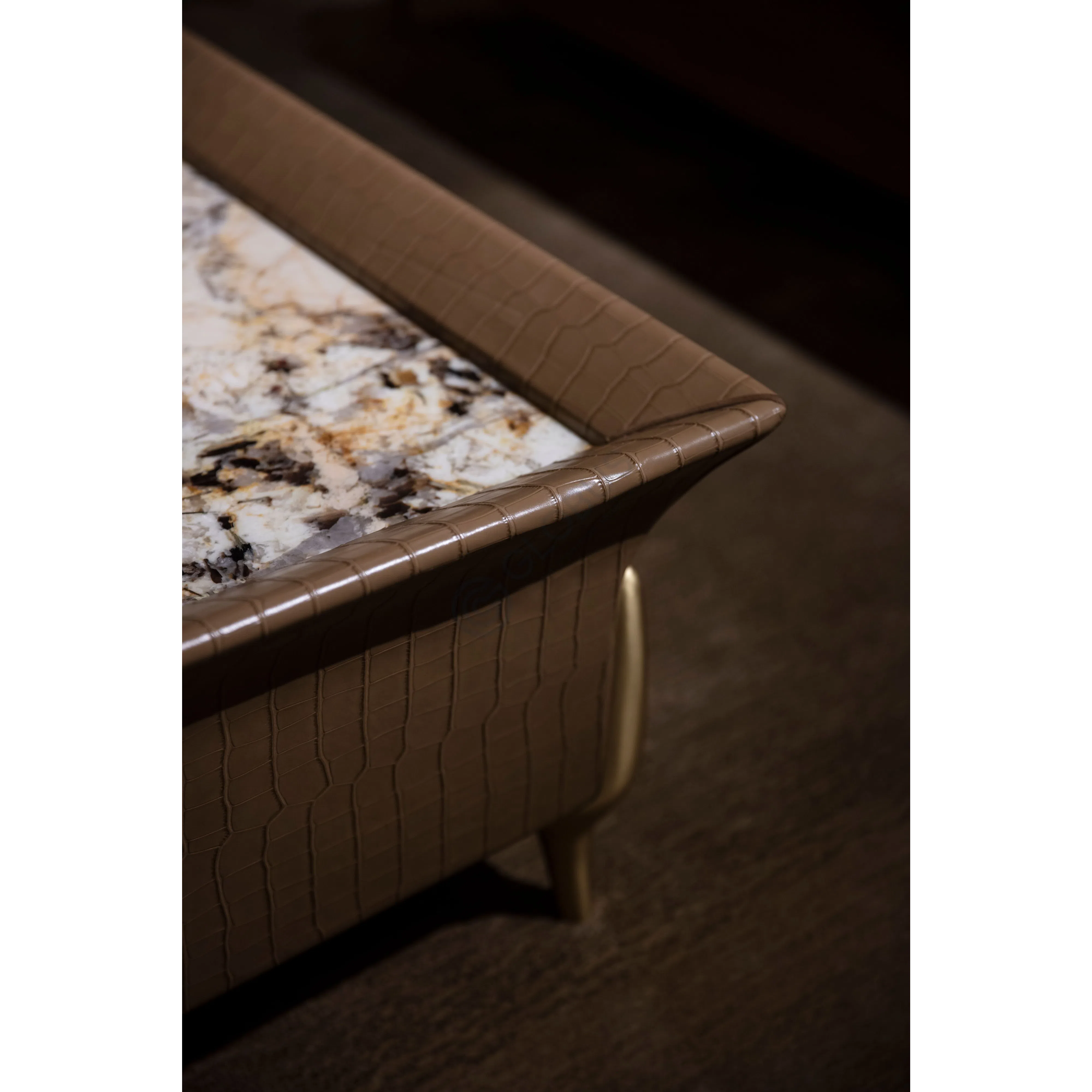 Coffee table Bucanica