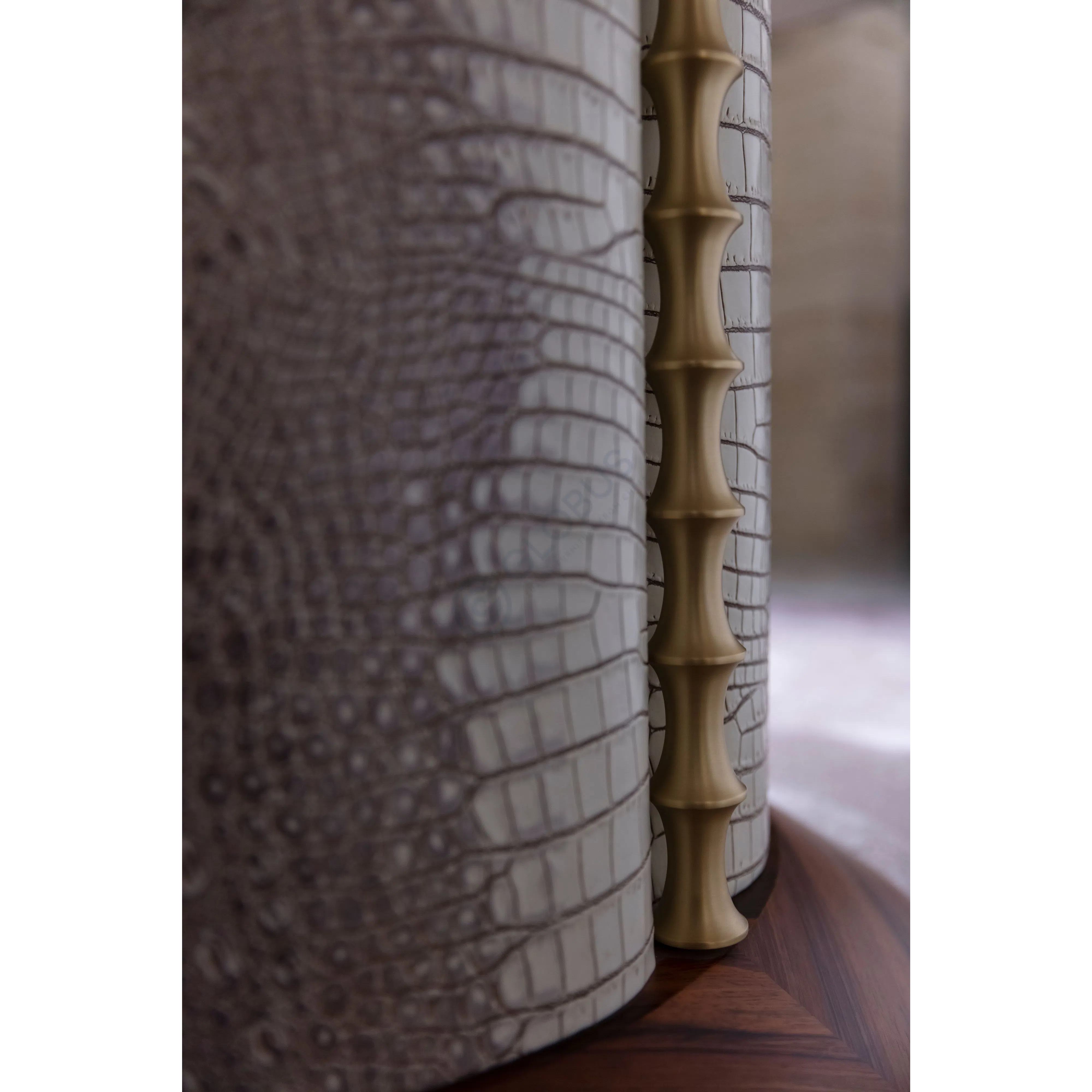 Dining table Etterno