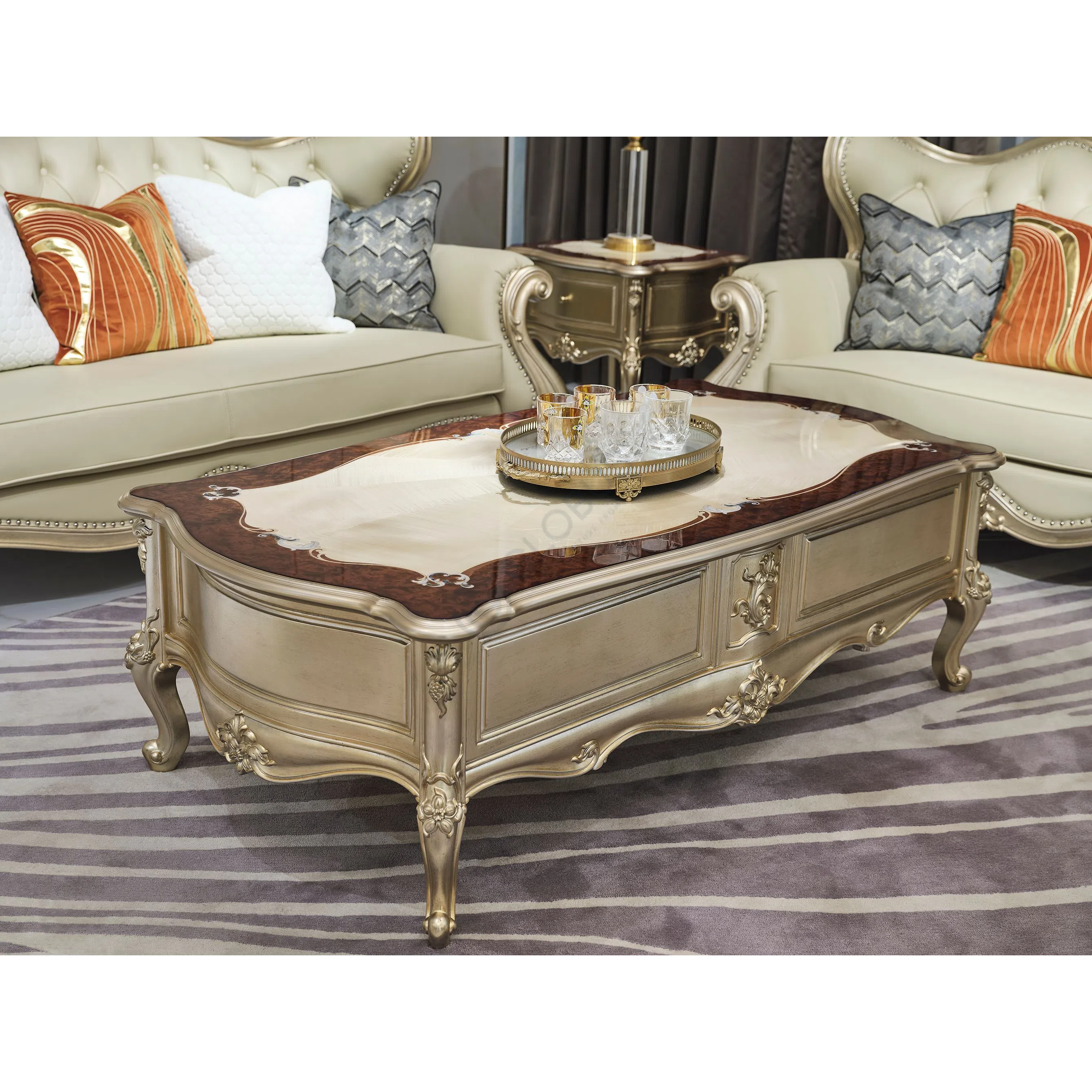 Журнальный столик Kolumbina