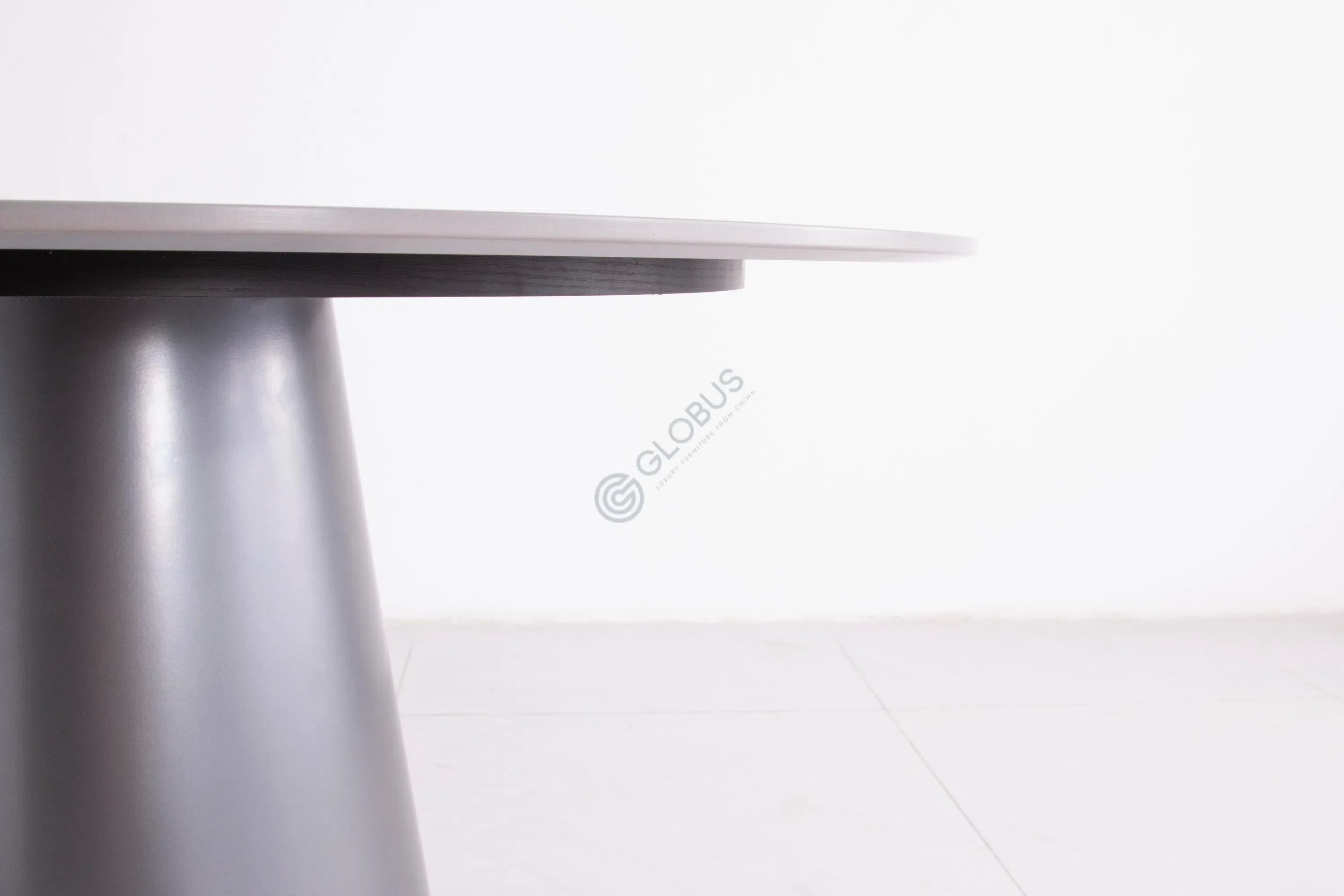 Dining table Rovezzare