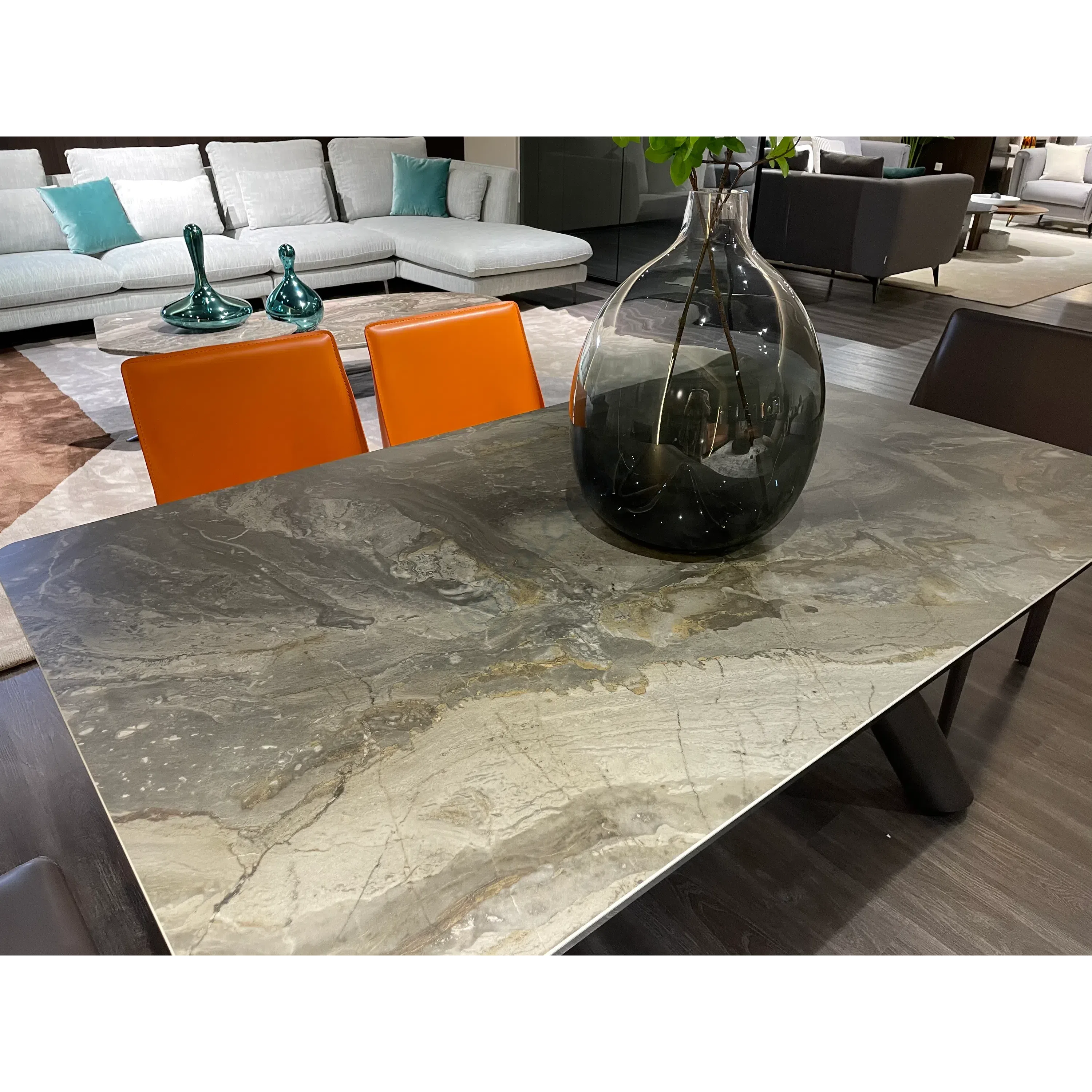 Dining table Yanelly