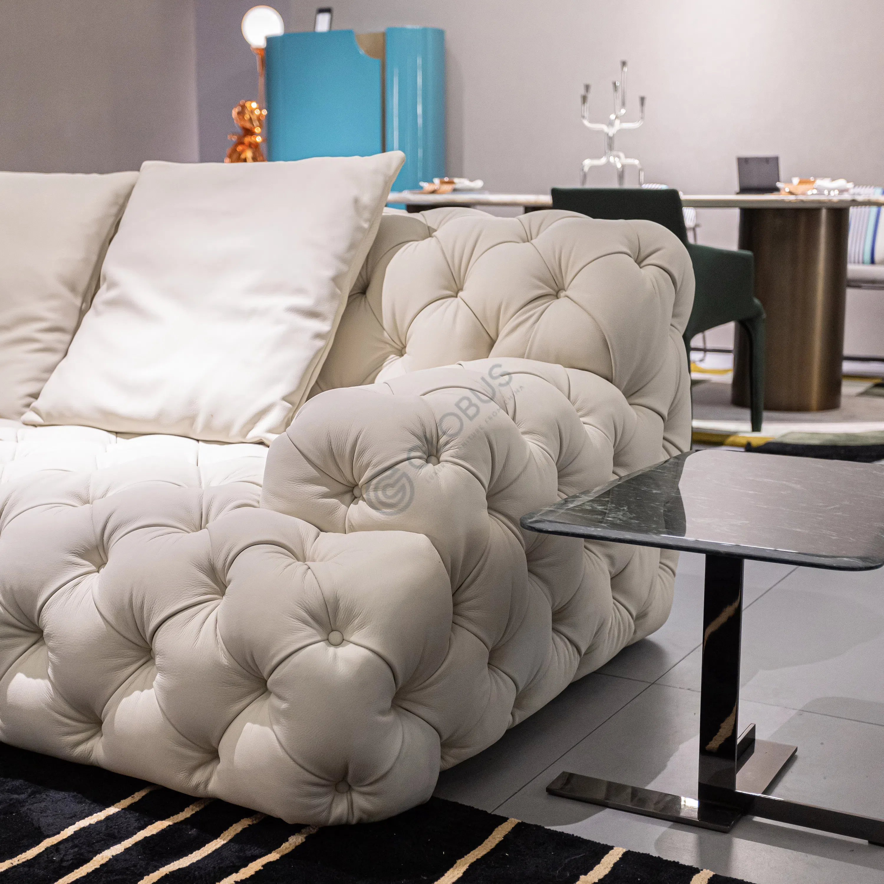 Sofa MERIDIANI Norton Capitonne