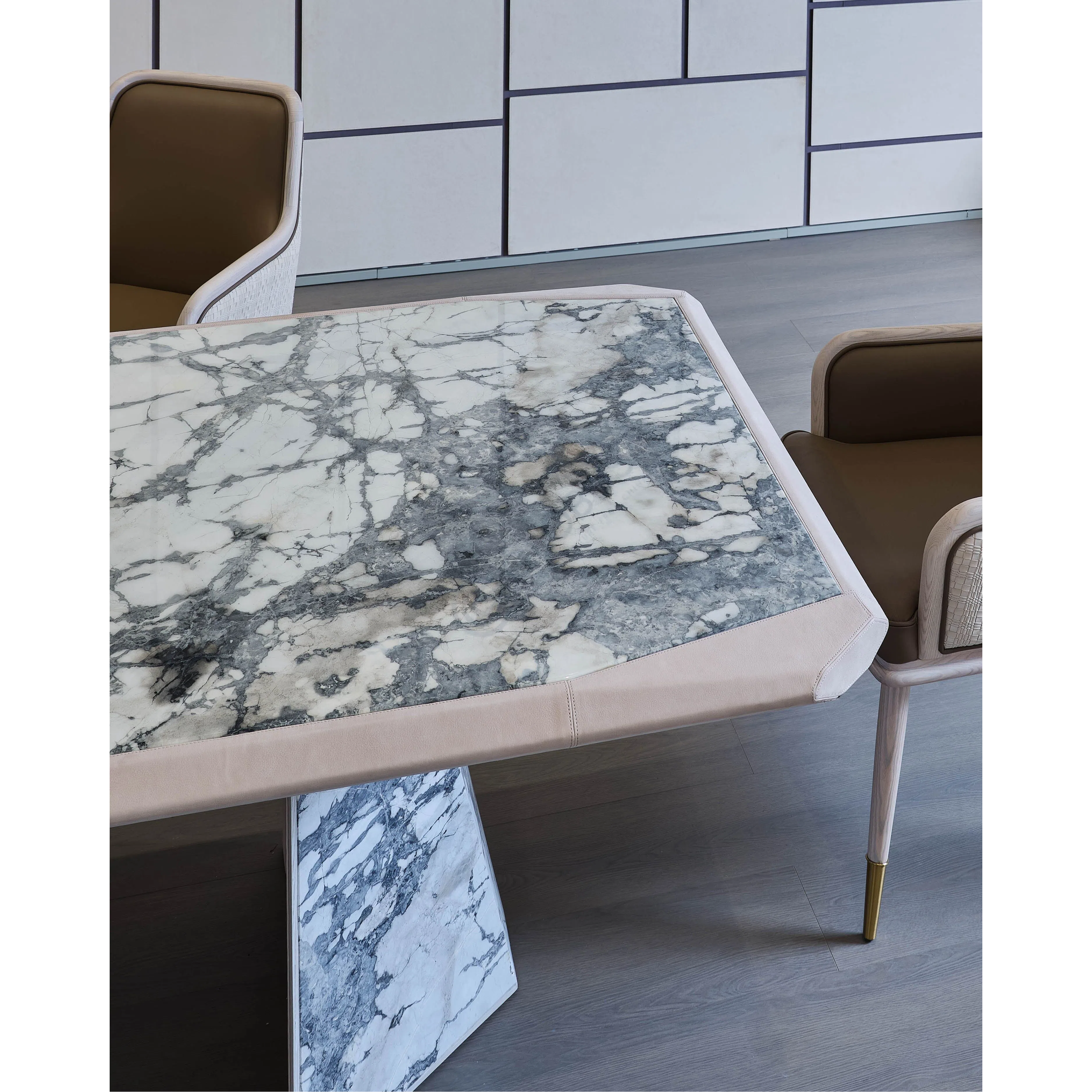 Dining table Viaggio