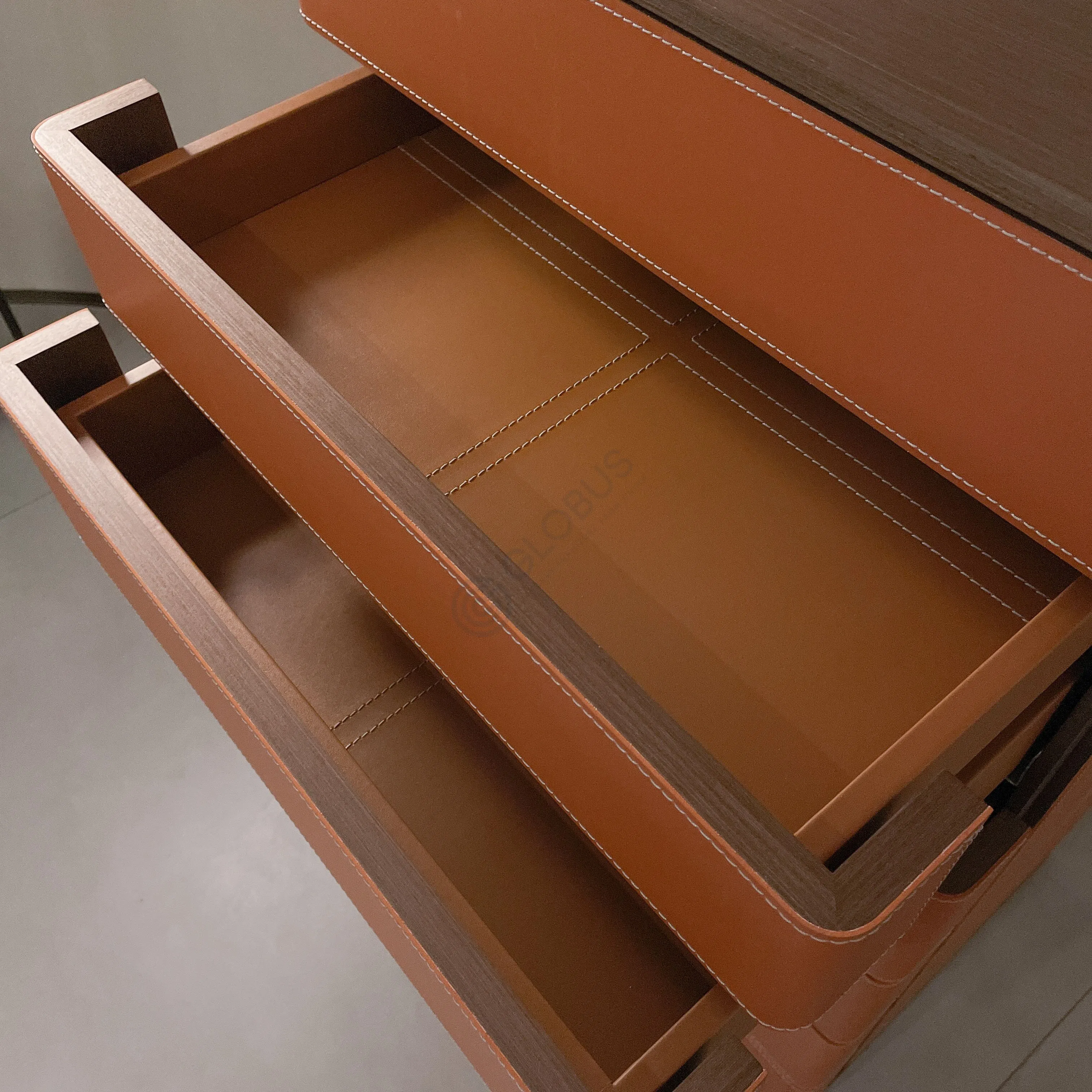 Dresser POLTRONA FRAU Fidelio