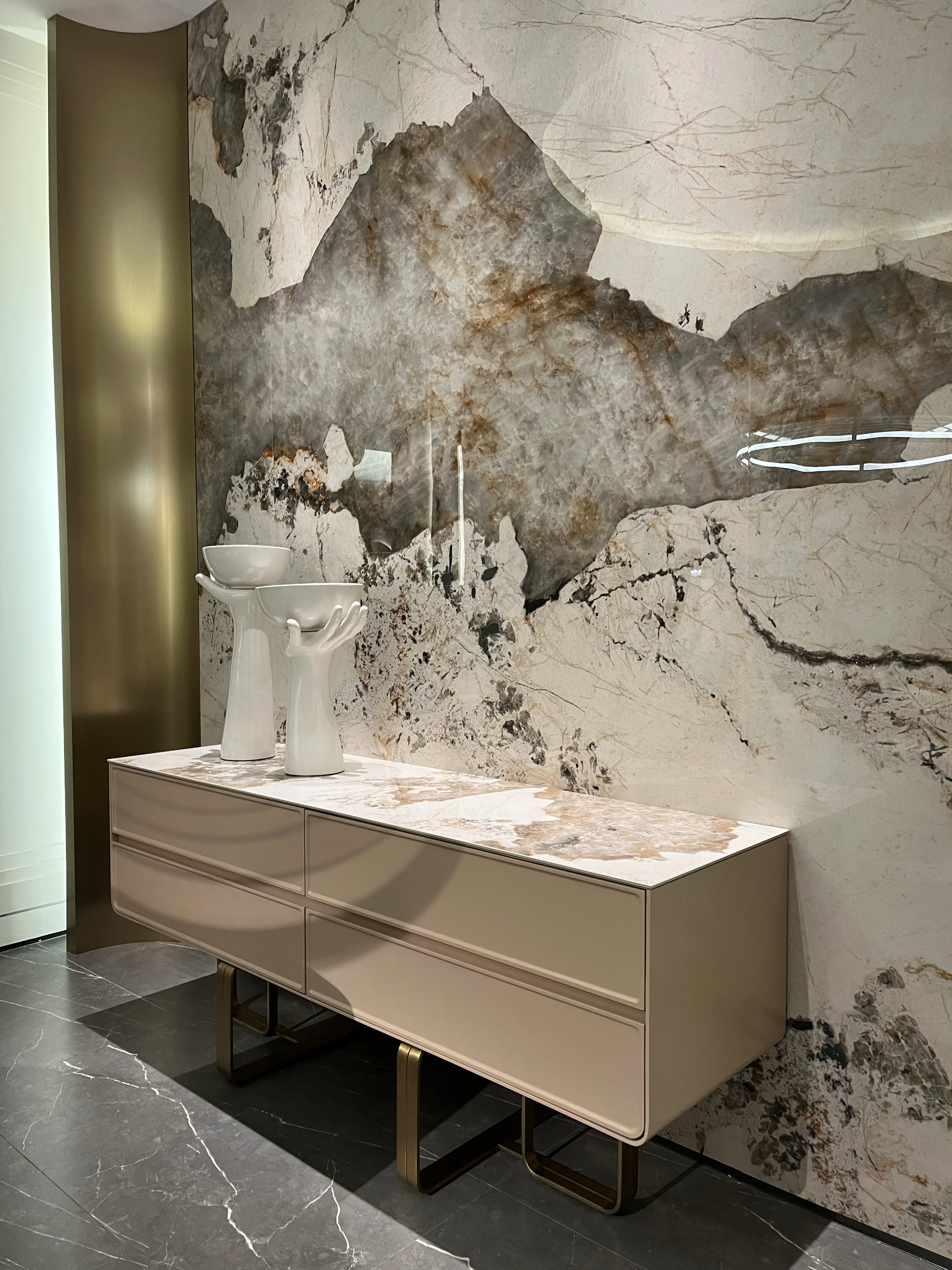 Sideboard HESSENTIA Nova