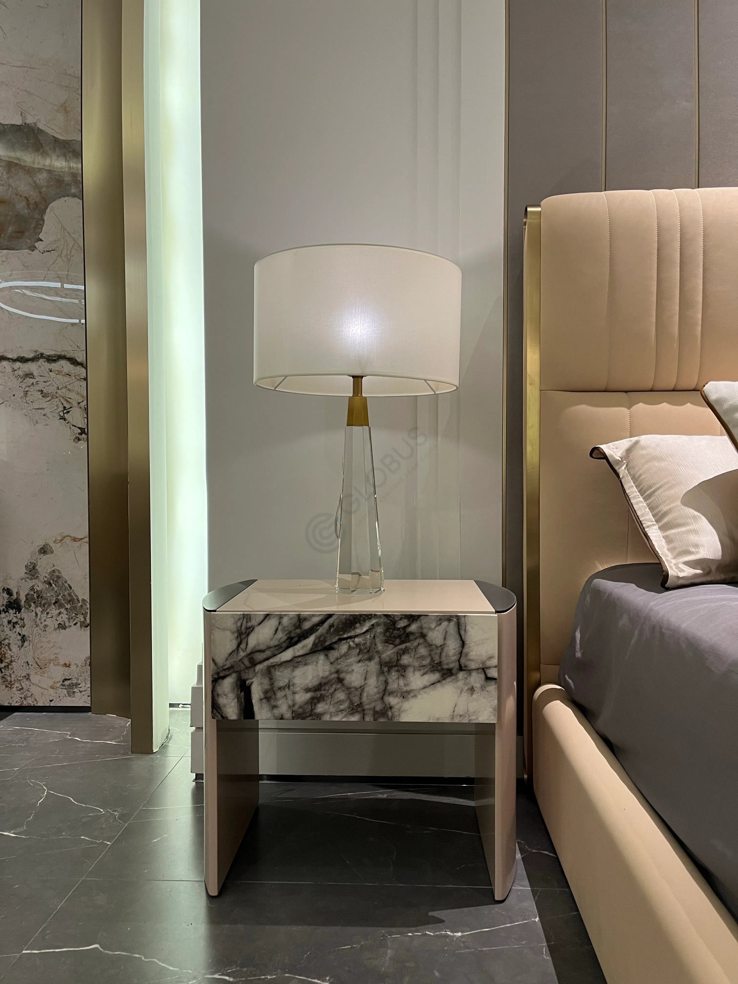 Bedside table HESSENTIA